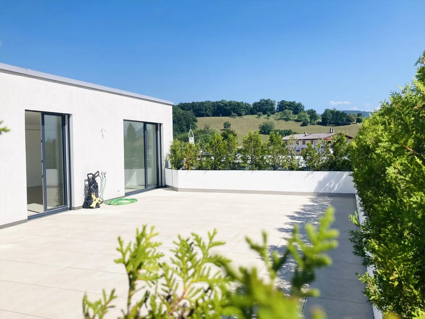 Appartamento 5.5 stanze - Foto 1 di 9