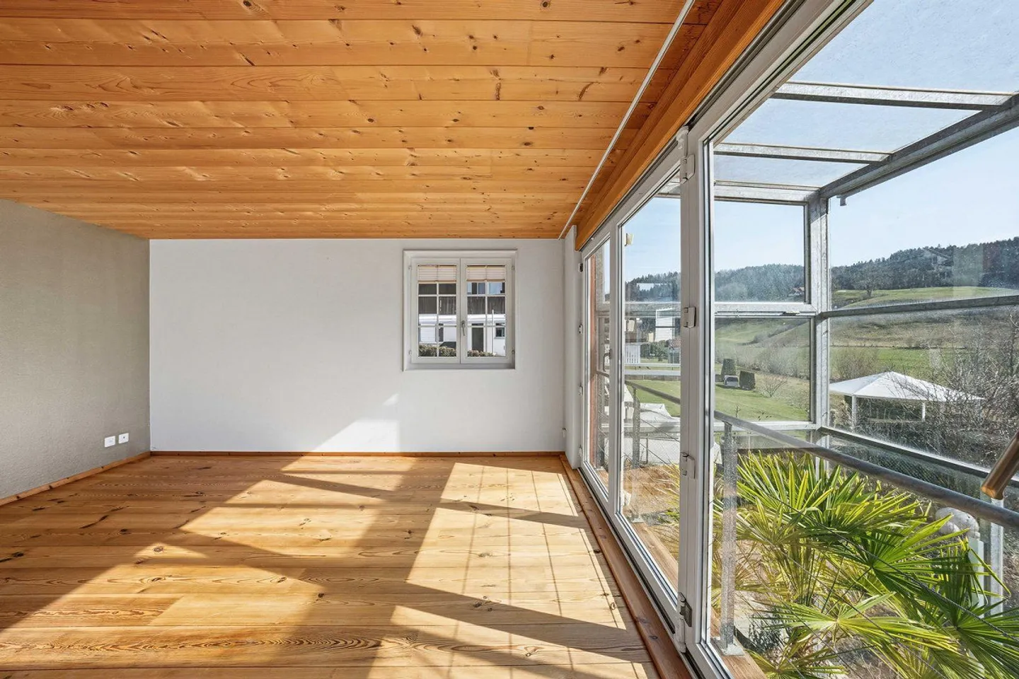 Casa unifamiliare - Foto 9 di 13