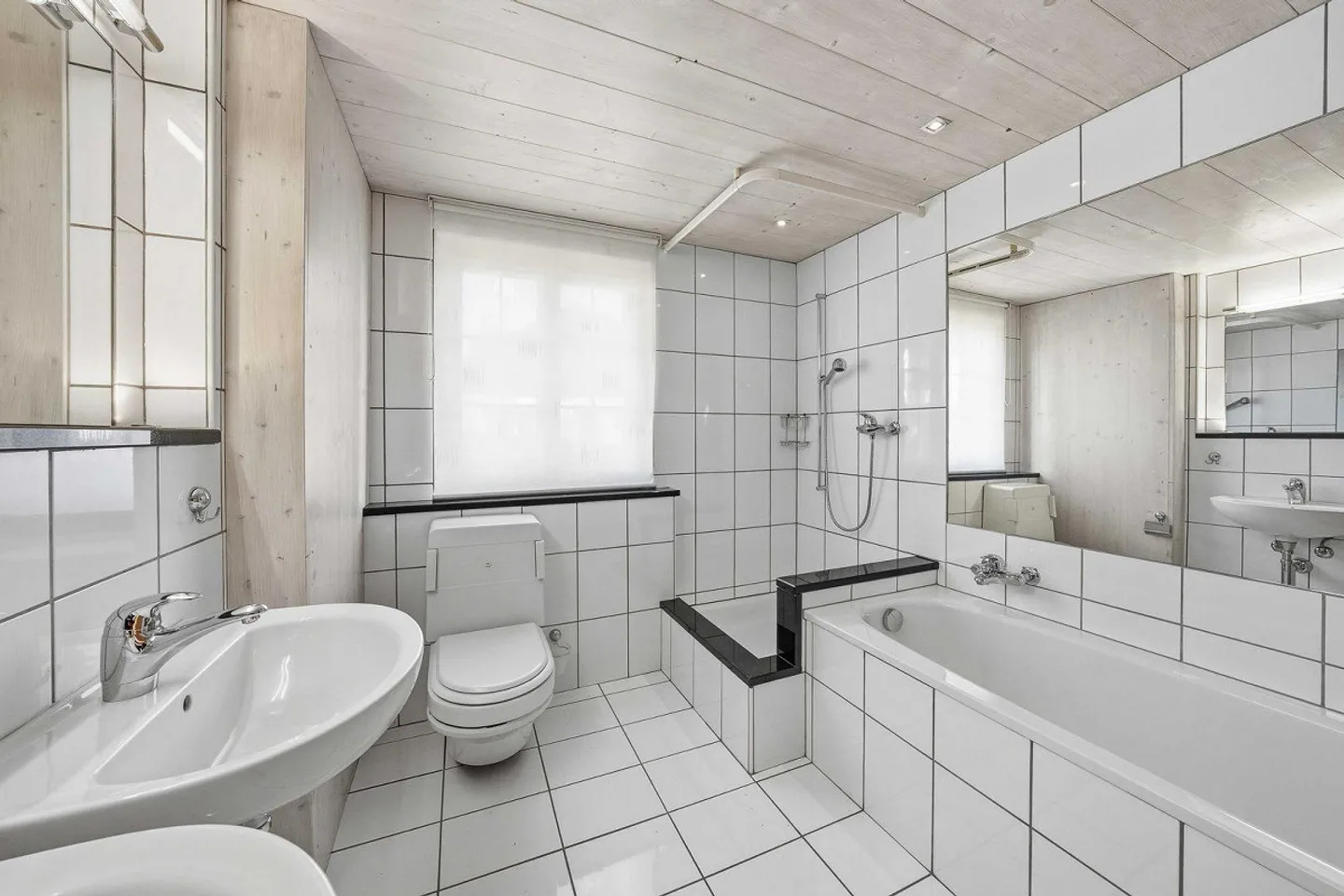 Casa unifamiliare - Foto 10 di 13