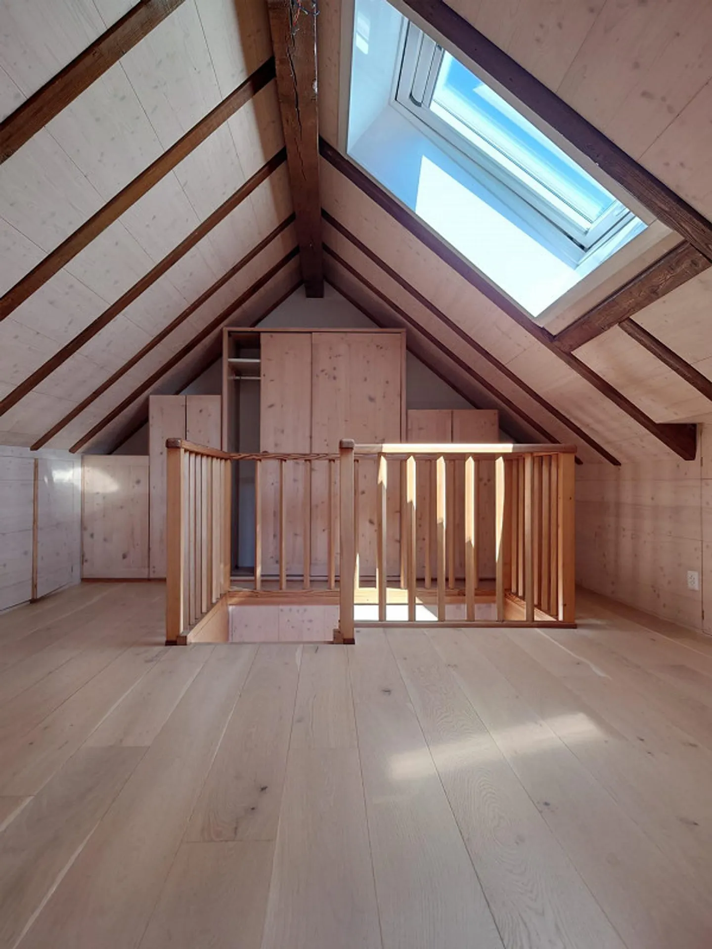 3-room apartment with gallery - Photo 7 of 9