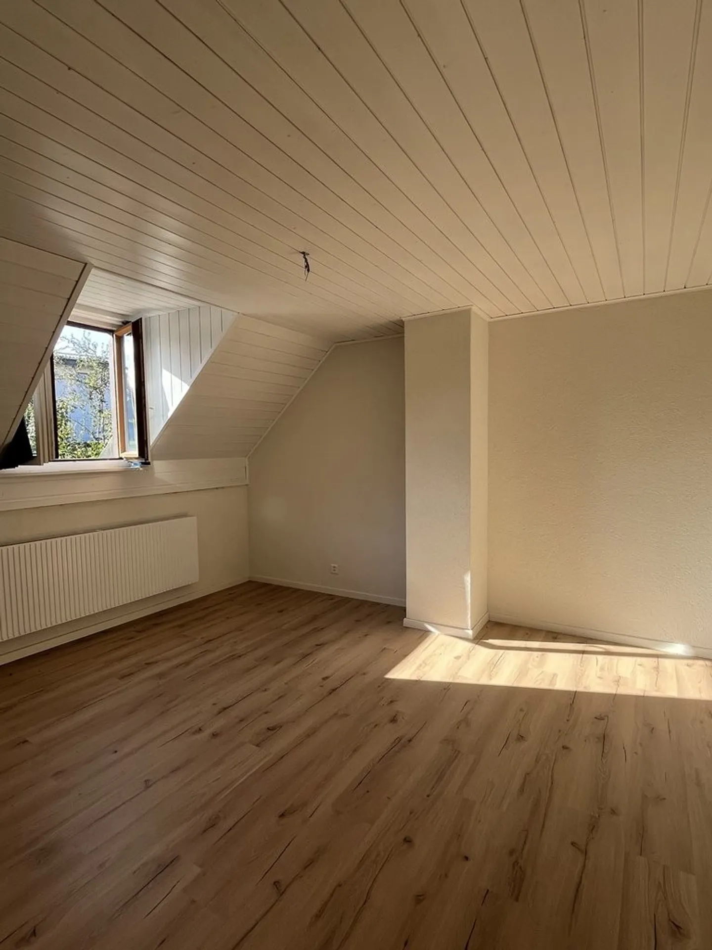 Large 5.5-room apartment for rent in Courtedoux! First net rent offered! - Photo 8 of 12