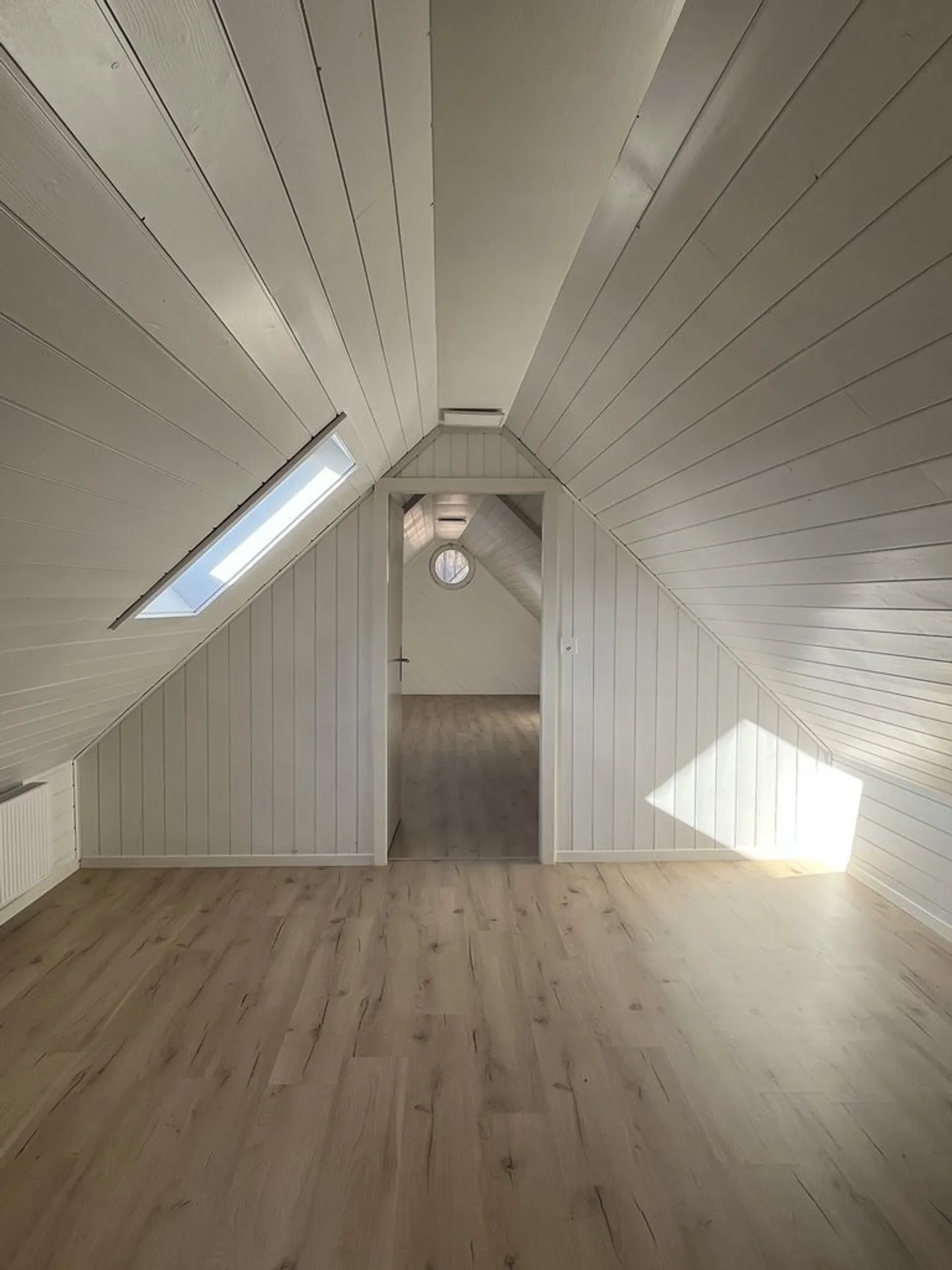 Large 5.5-room apartment for rent in Courtedoux! First net rent offered! - Photo 9 of 12