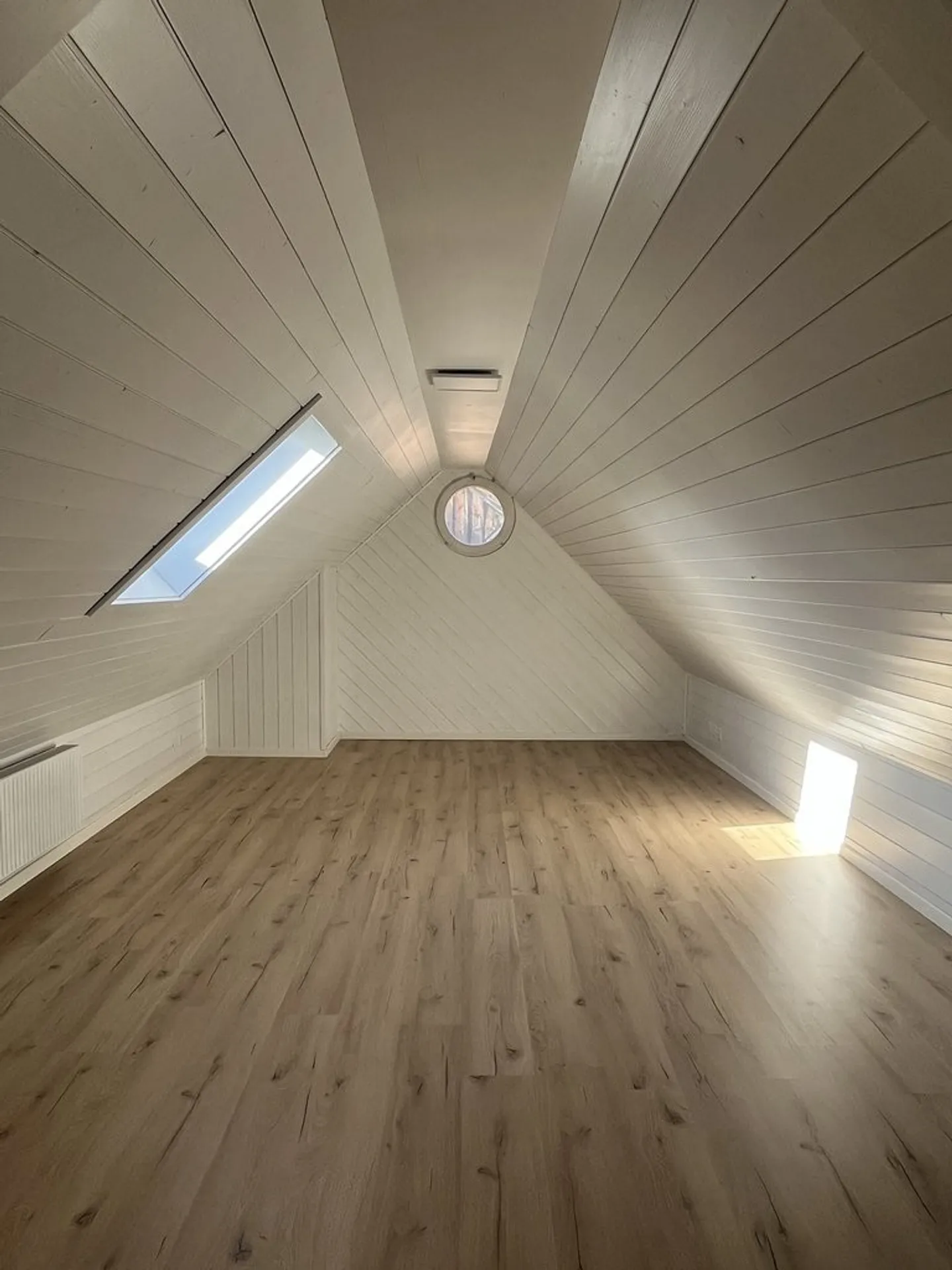 Large 5.5-room apartment for rent in Courtedoux! First net rent offered! - Photo 10 of 12