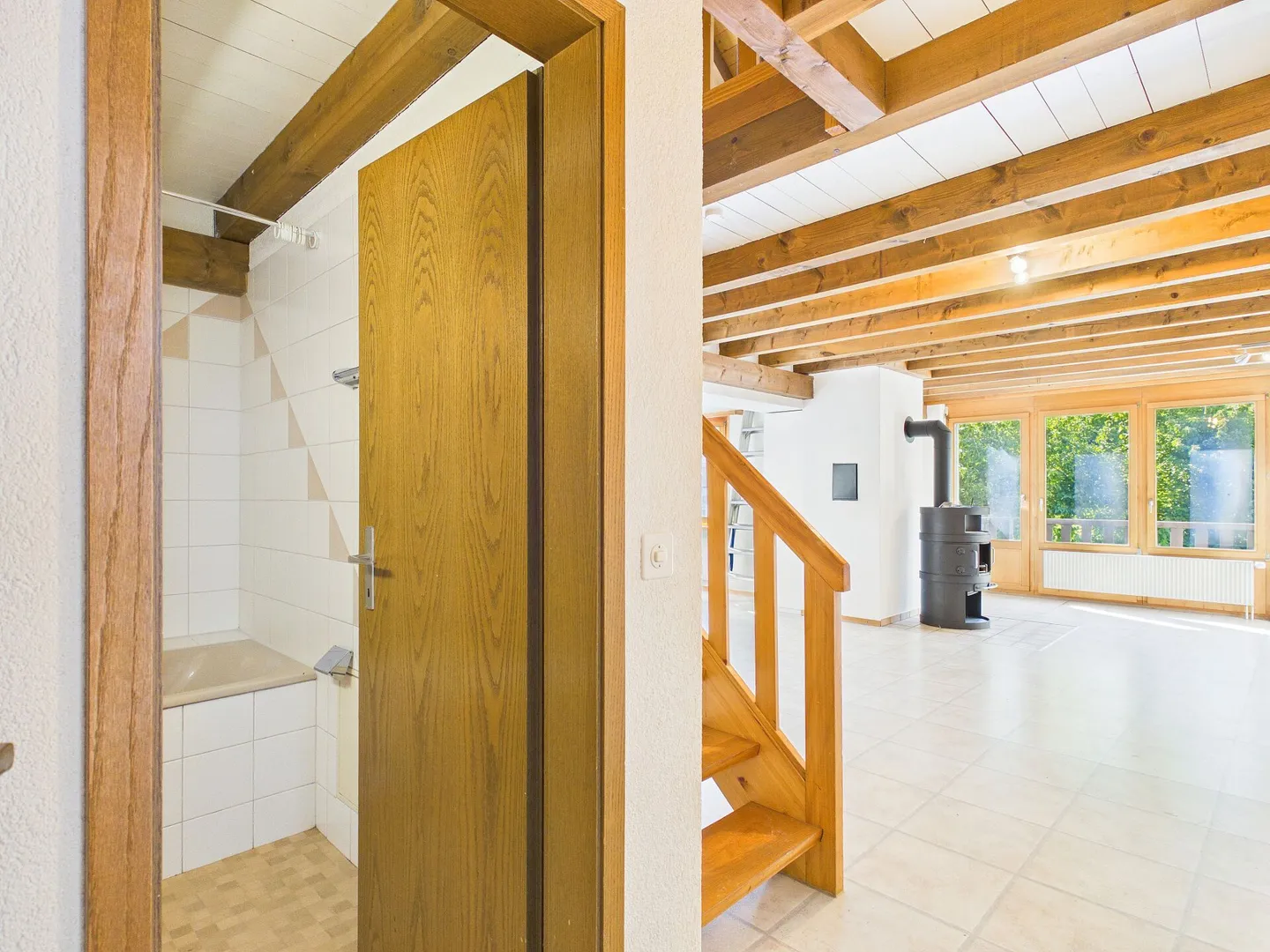 Appartement duplex avec jardin au centre de Windisch - Photo 3 sur 18