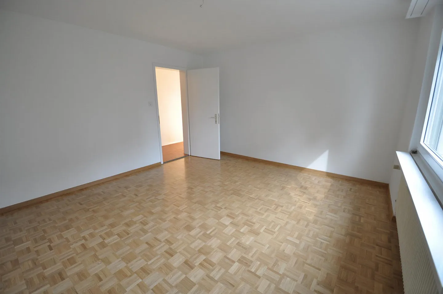 Appartamento 2 locali con balcone a Wetzikon-Kempten - Foto 8 di 10