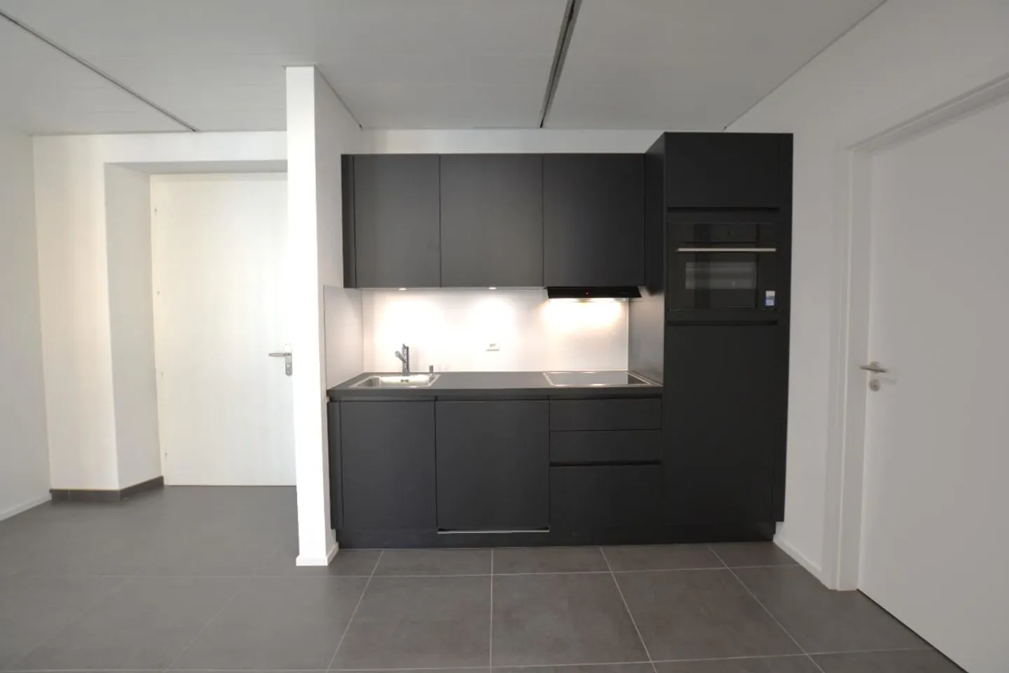 Sehr schöne Büros / Gewerberäume in Delémont - Foto 4 von 9