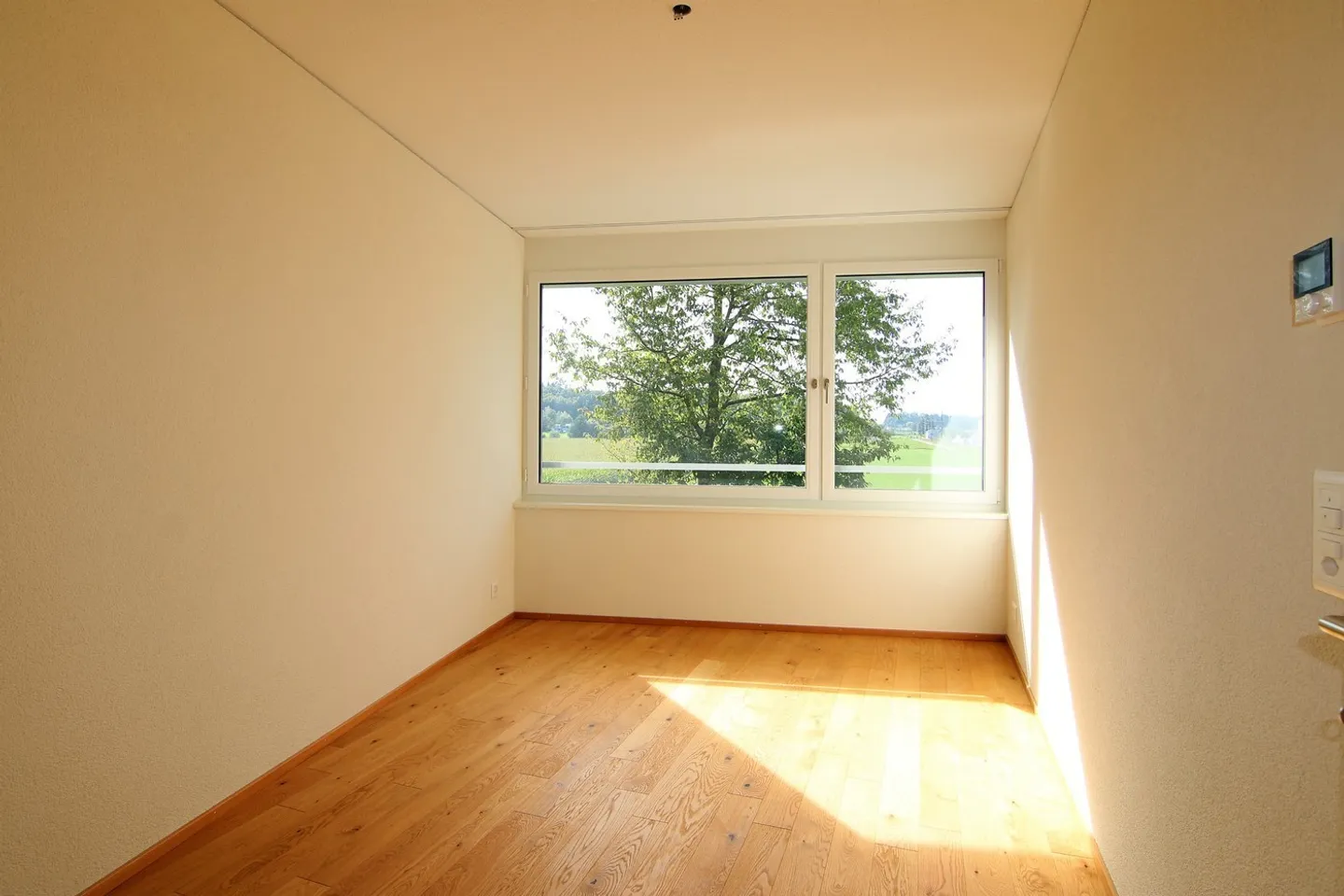 Urban Living in the Green - Photo 5 of 7