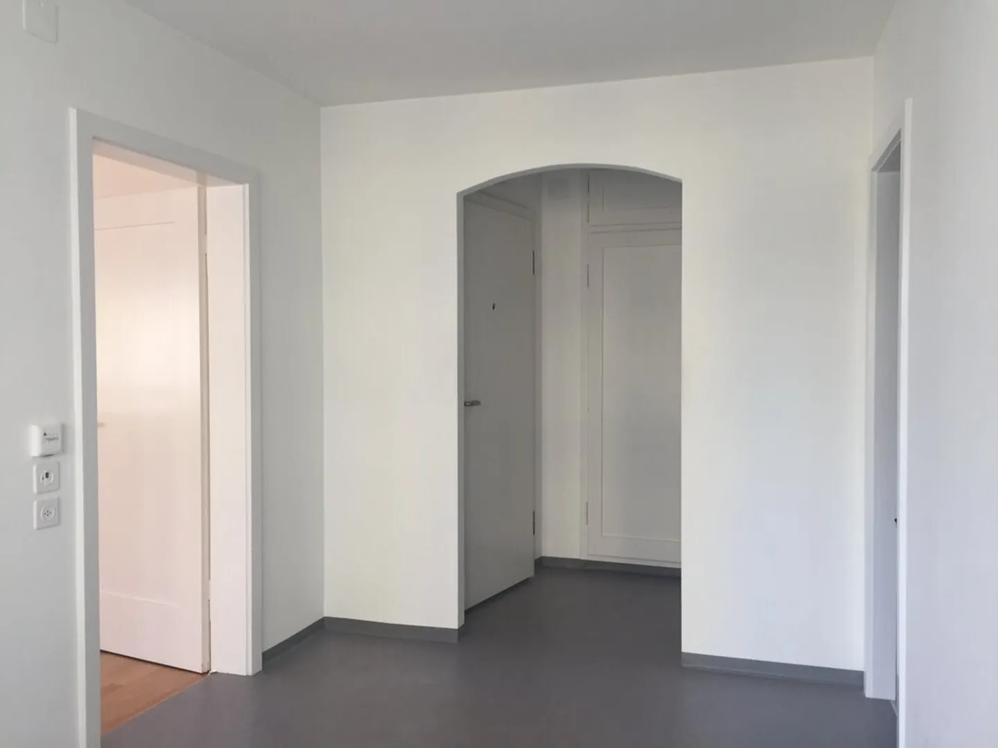 Stiamo cercando proprio te - Foto 6 di 7