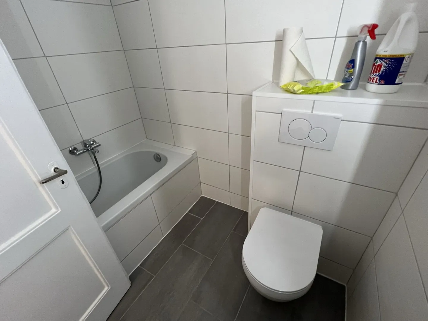 Appartamento spazioso ristrutturato di 4,5 stanze in un edificio storico - Foto 9 di 20