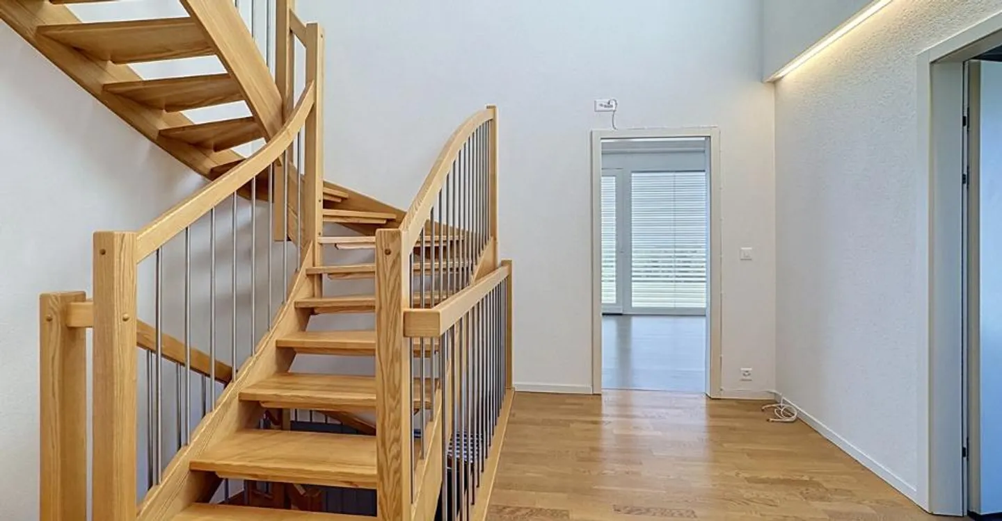Stunning Semi-Detached House (B2) with Breathtaking View - Photo 9 of 12