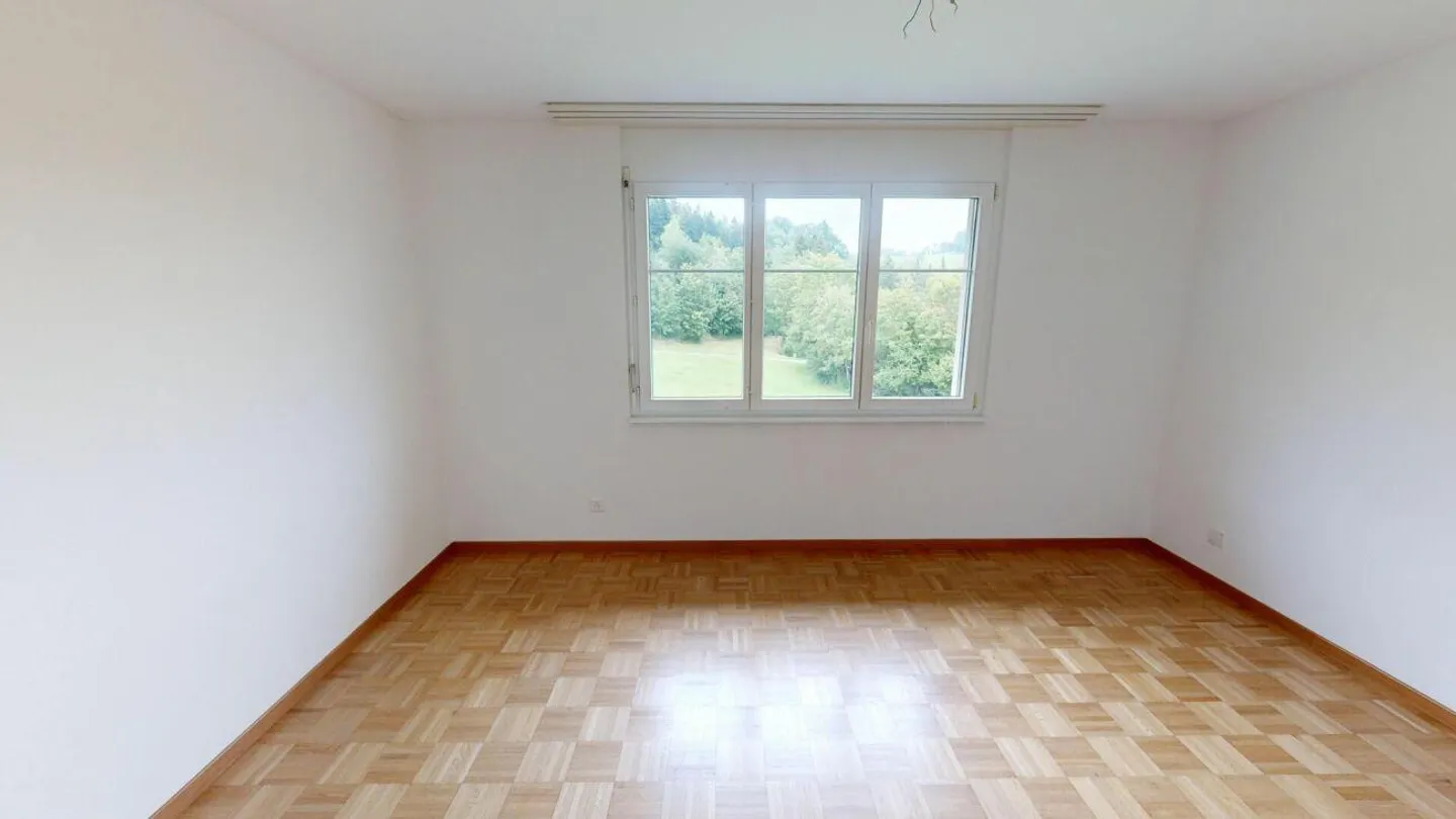 Attractive apartment seeks tenant - Photo 7 of 12