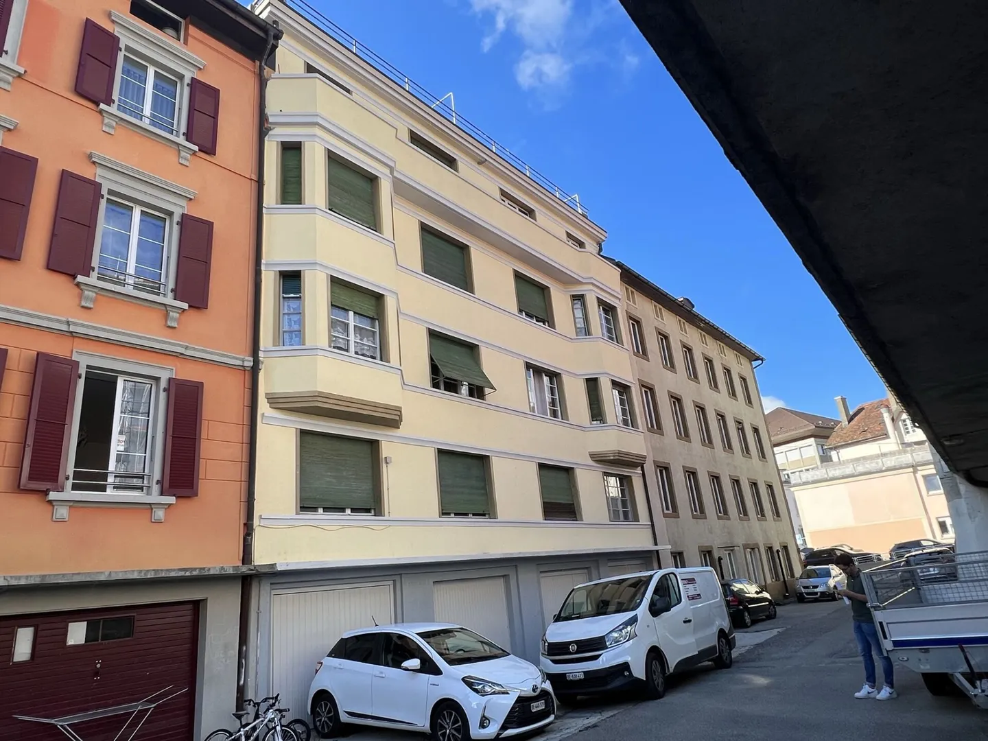 Appartamento spazioso ristrutturato di 4,5 stanze in un edificio storico - Foto 19 di 20