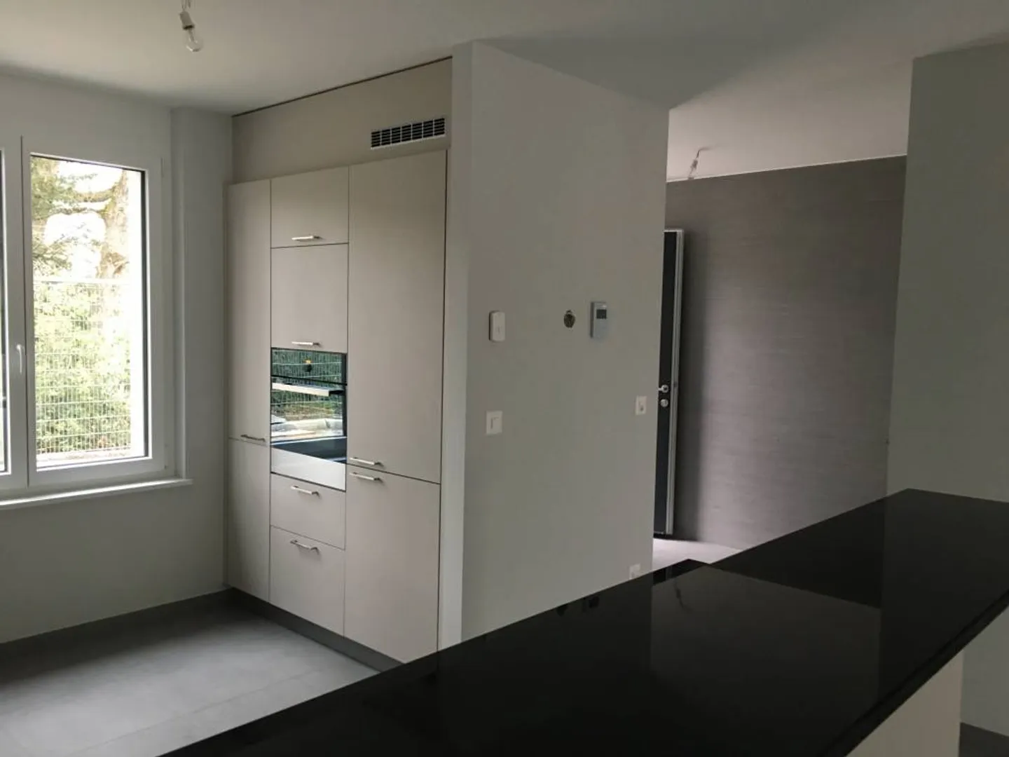 Semi-Detached House 6 Rooms - Photo 4 of 12