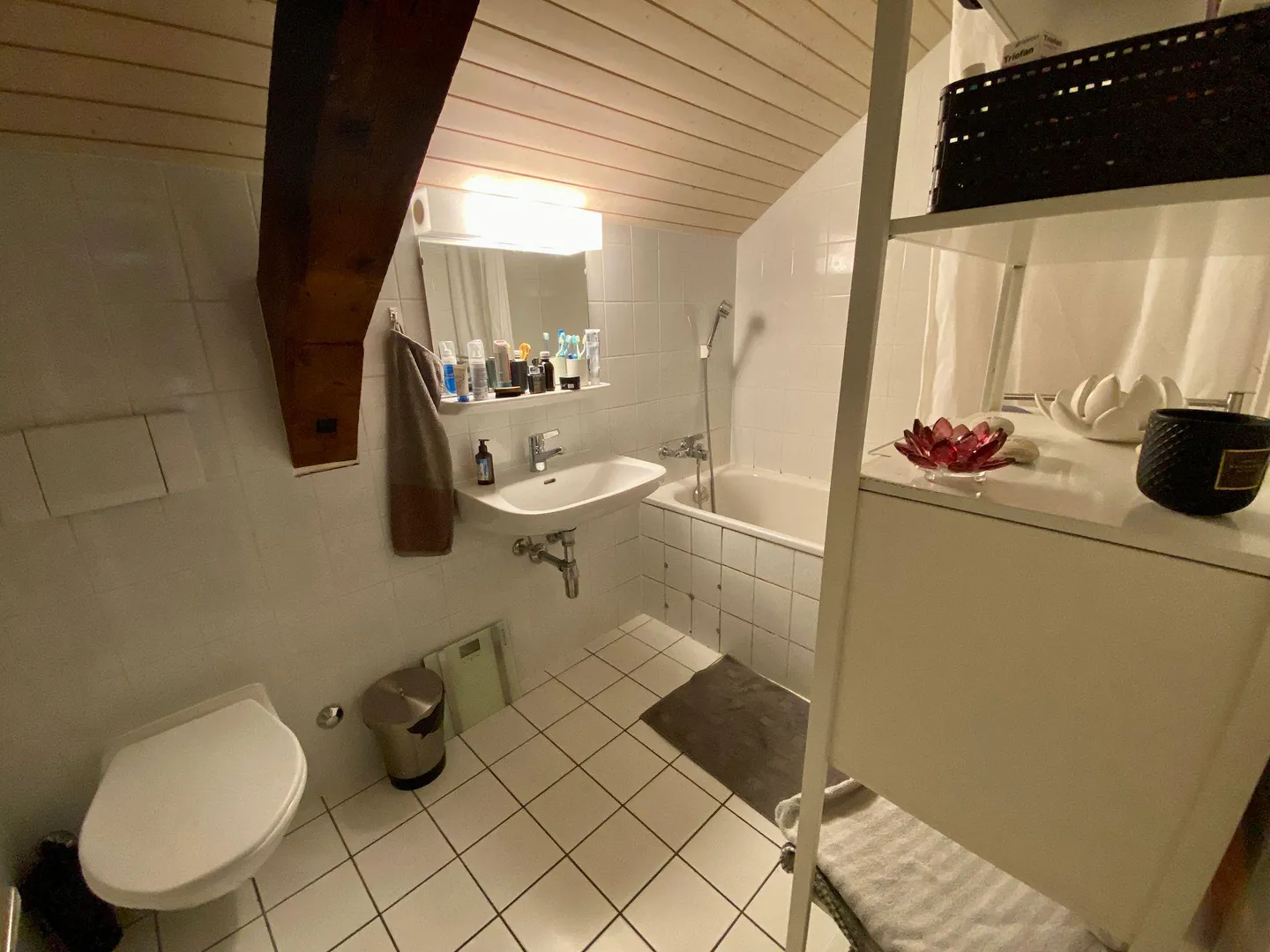 Penthouse apartment with 5 rooms in the city center - Photo 4 of 7