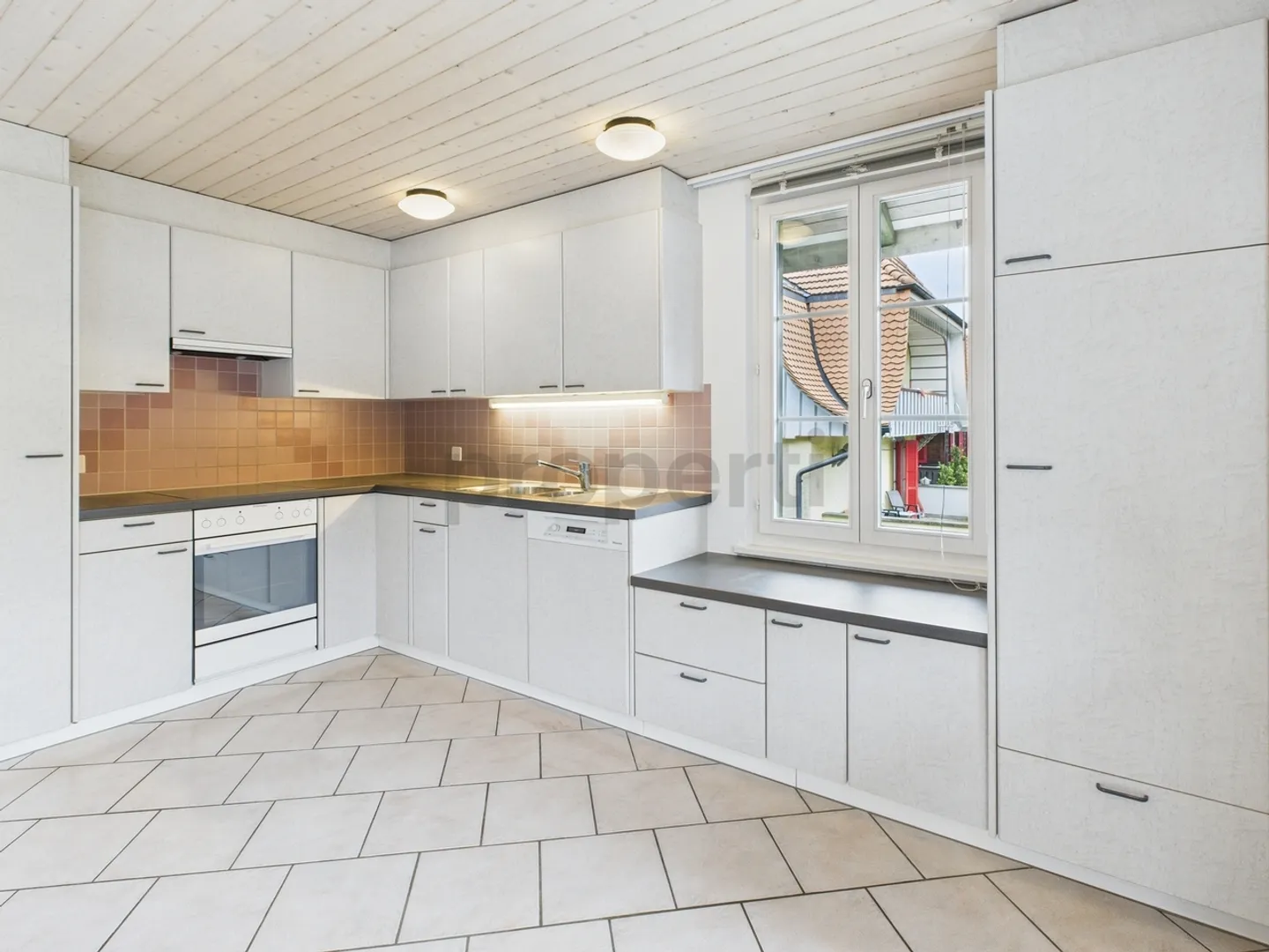 Incantevole appartamento di 4,5 stanze nel cuore di Langnau nell'Emmental - Foto 5 di 12