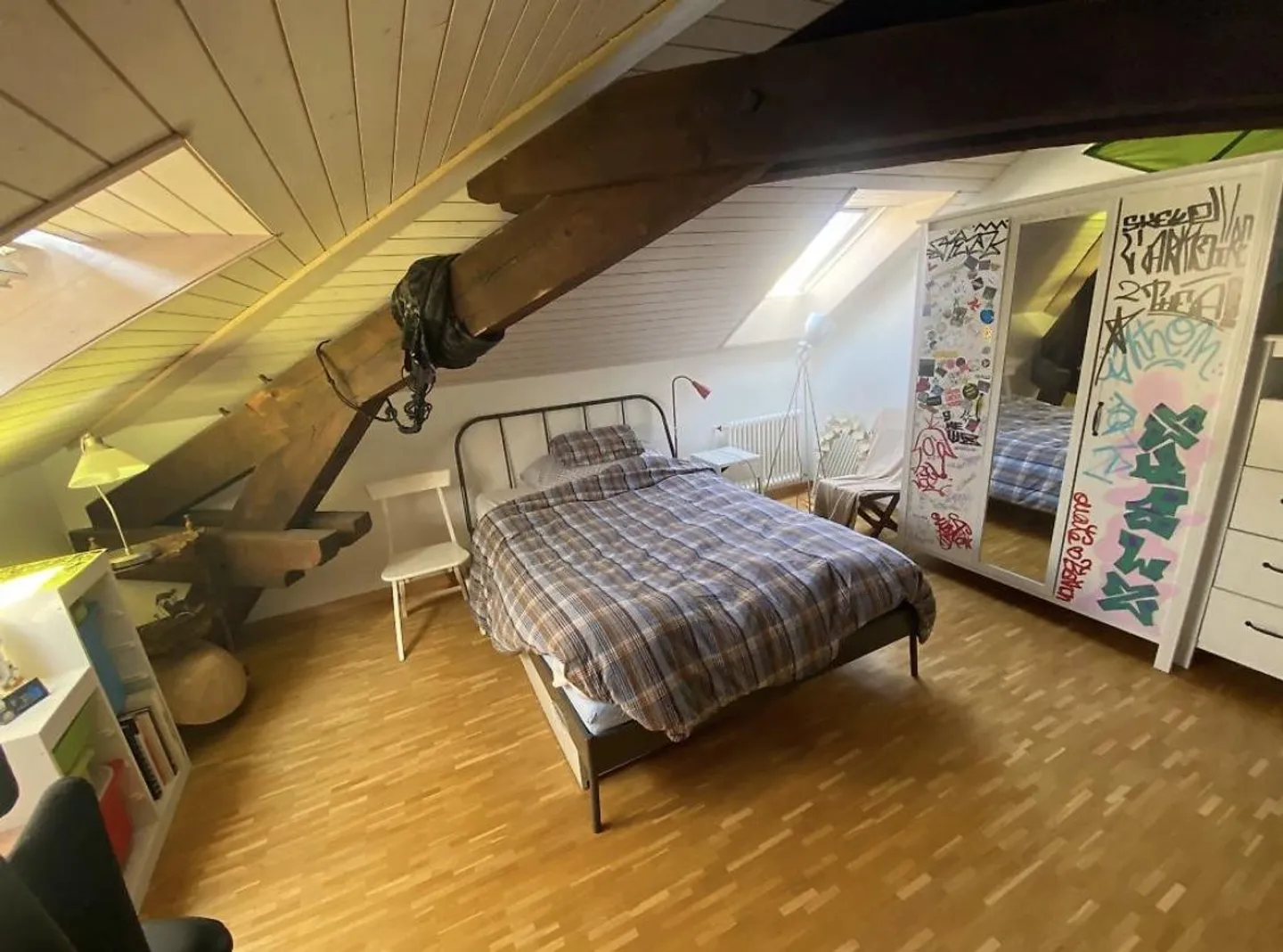 Penthouse apartment with 5 rooms in the city center - Photo 6 of 7