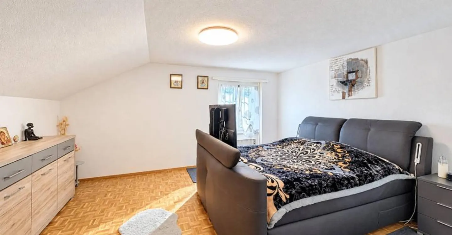 Charming Duplex in the Heart of Dombresson - Photo 5 of 10