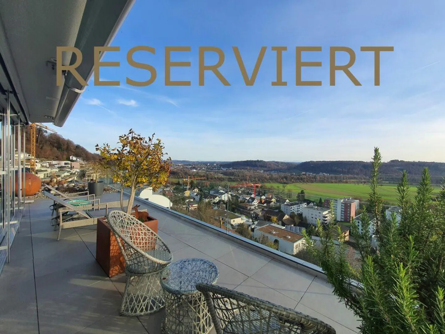 Rêve de vie exclusif avec vue panoramique dans un emplacement privilégié - Photo 1 sur 13