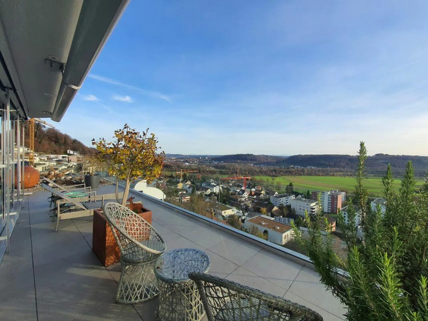 Rêve de vie exclusif avec vue panoramique dans un emplacement privilégié - Photo 2 sur 13