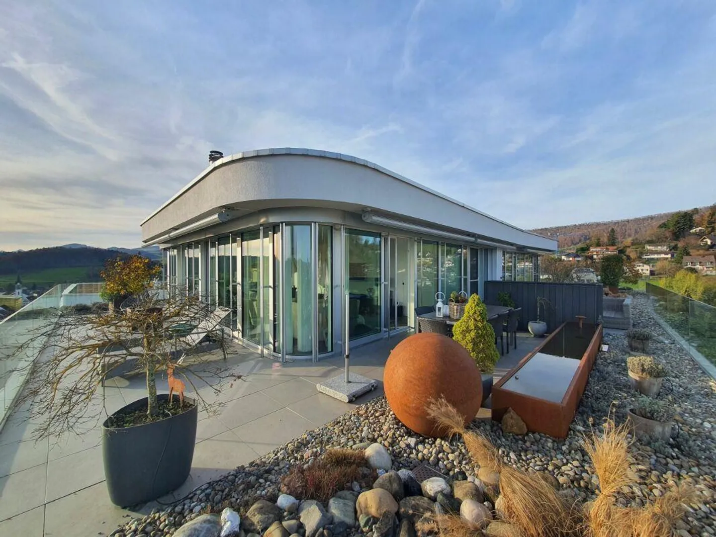 Rêve de vie exclusif avec vue panoramique dans un emplacement privilégié - Photo 3 sur 13