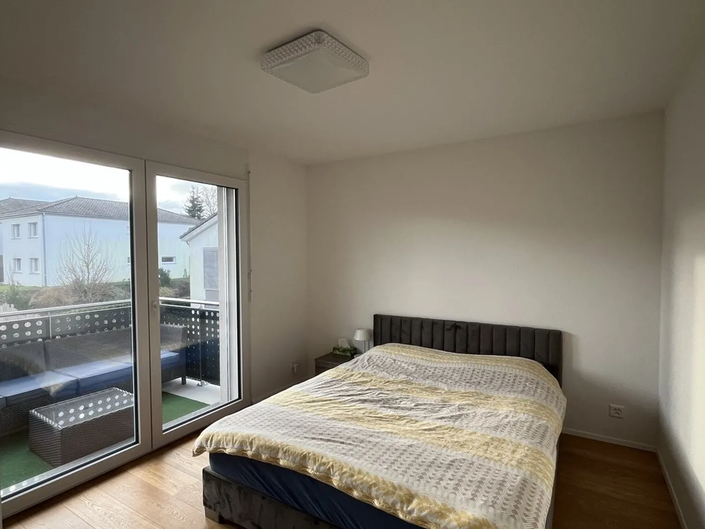 Modernes Apartment mit Balkon - Foto 5 von 7