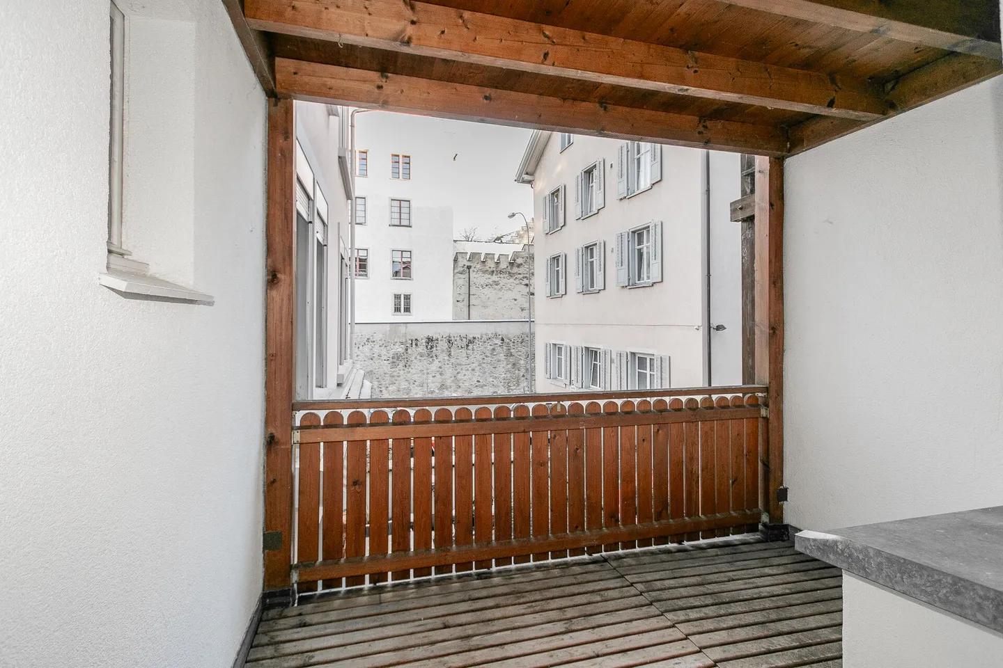 Propriété de la vieille ville avec un mélange d'utilisation attrayant - Photo 9 sur 15