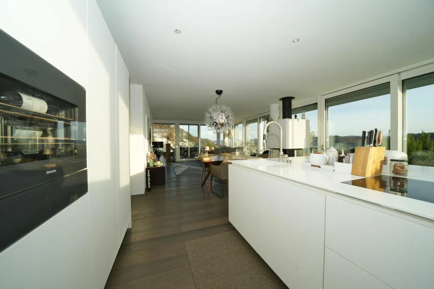 Rêve de vie exclusif avec vue panoramique dans un emplacement privilégié - Photo 8 sur 13