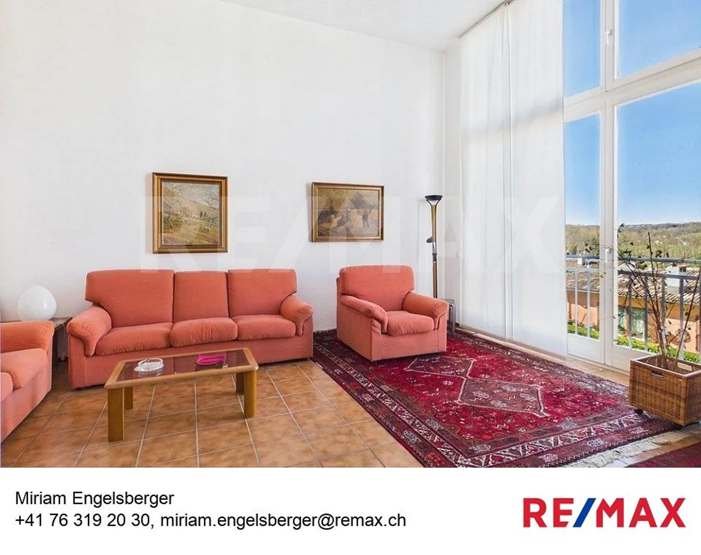 Incantevole Casa Indipendente con Giardino - Foto 1 di 10