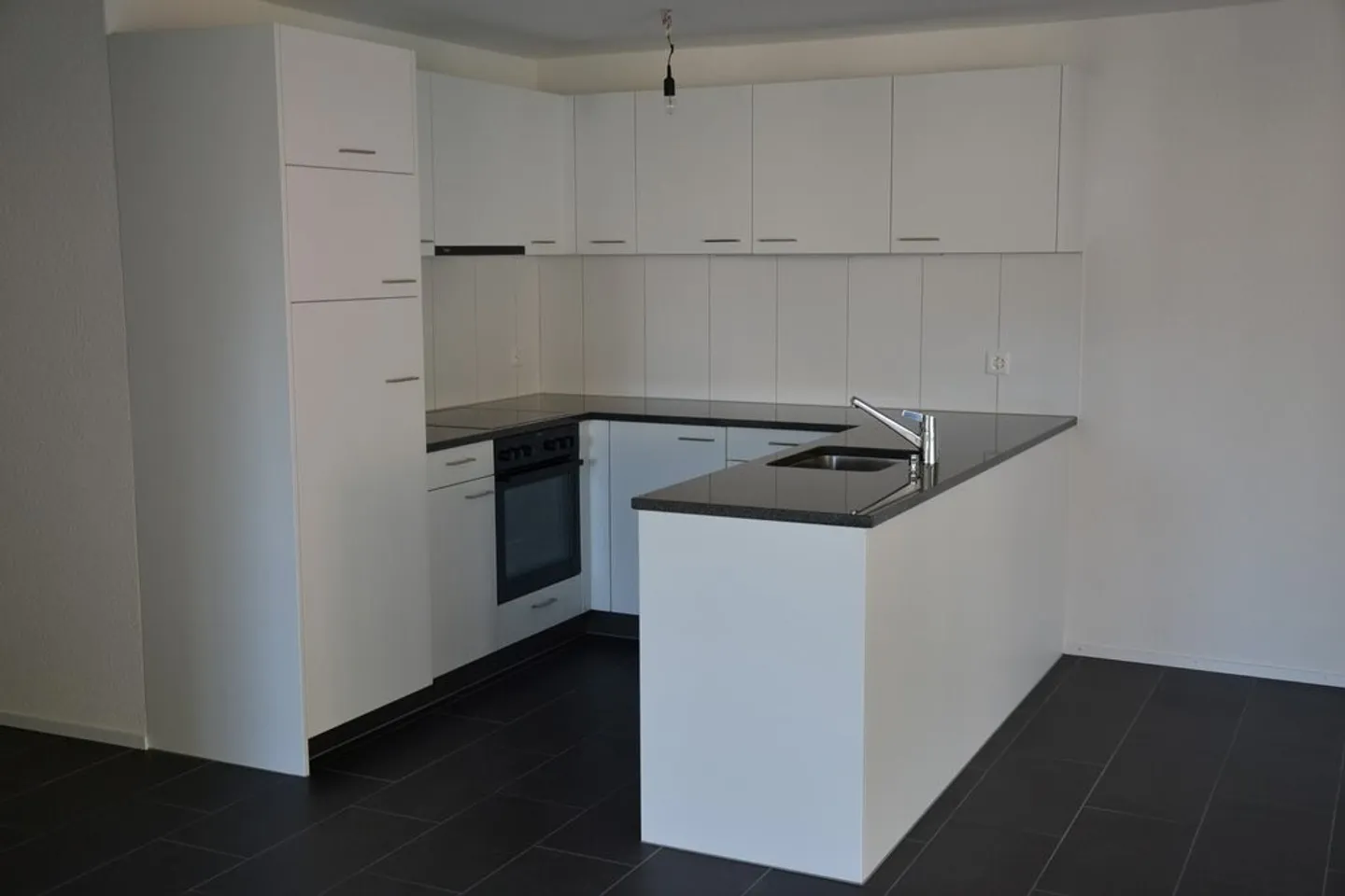 Appartement 4.5 pièces - Photo 2 sur 8