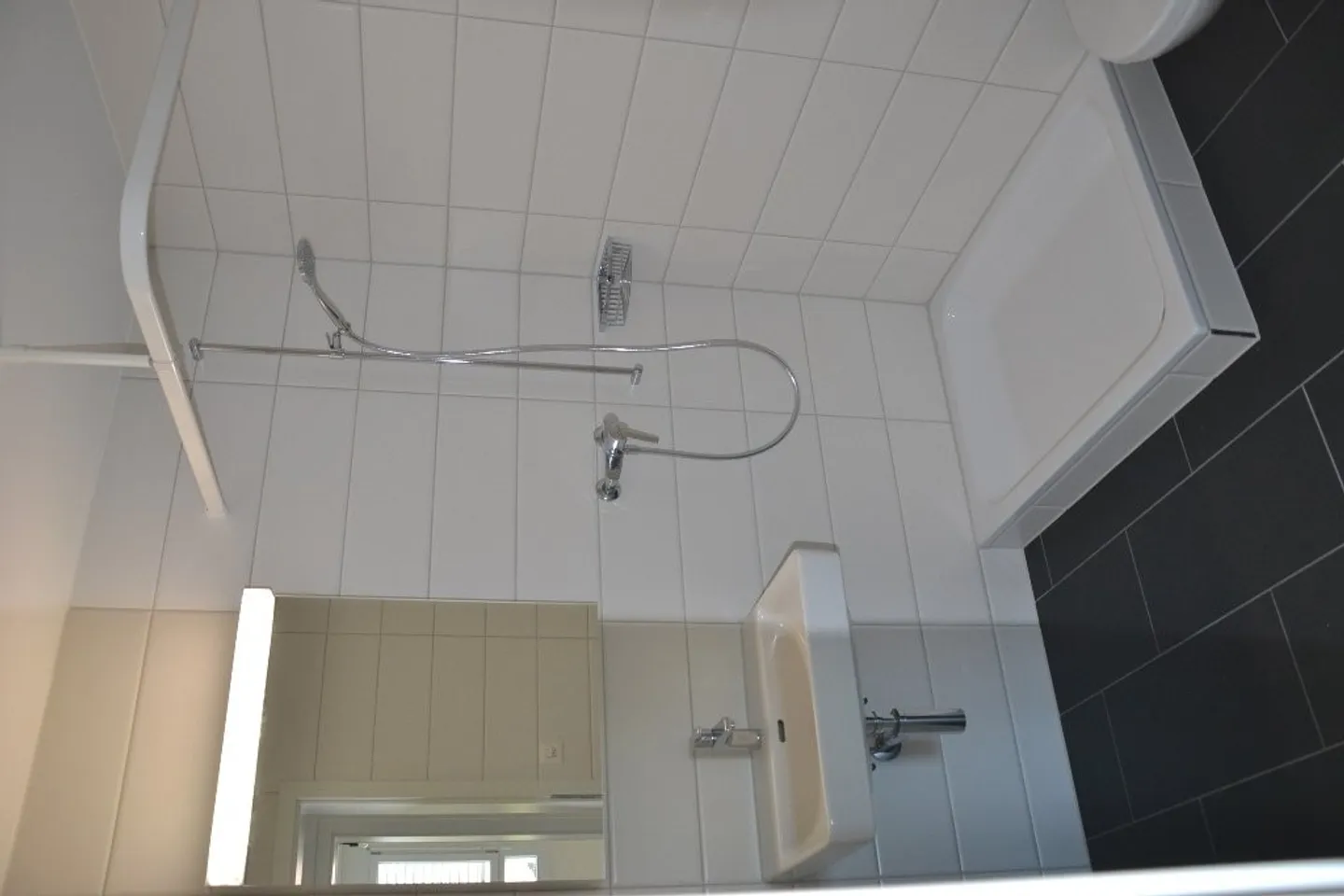 Appartement 4.5 pièces - Photo 3 sur 8