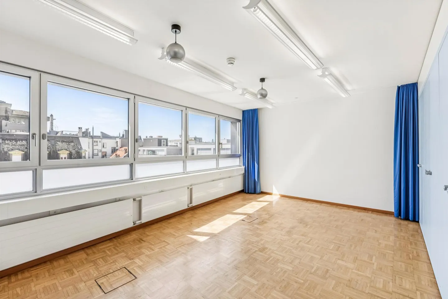 Commercial Property in Biel/Bienne - Photo 7 of 9
