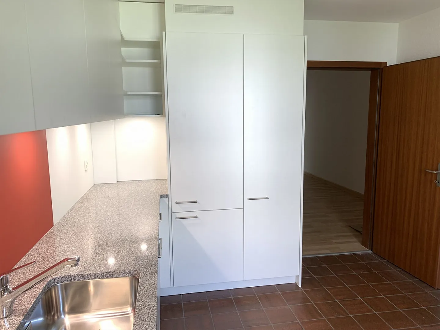 Appartamento accogliente di 4,5 stanze con vista sul verde - Foto 2 di 10