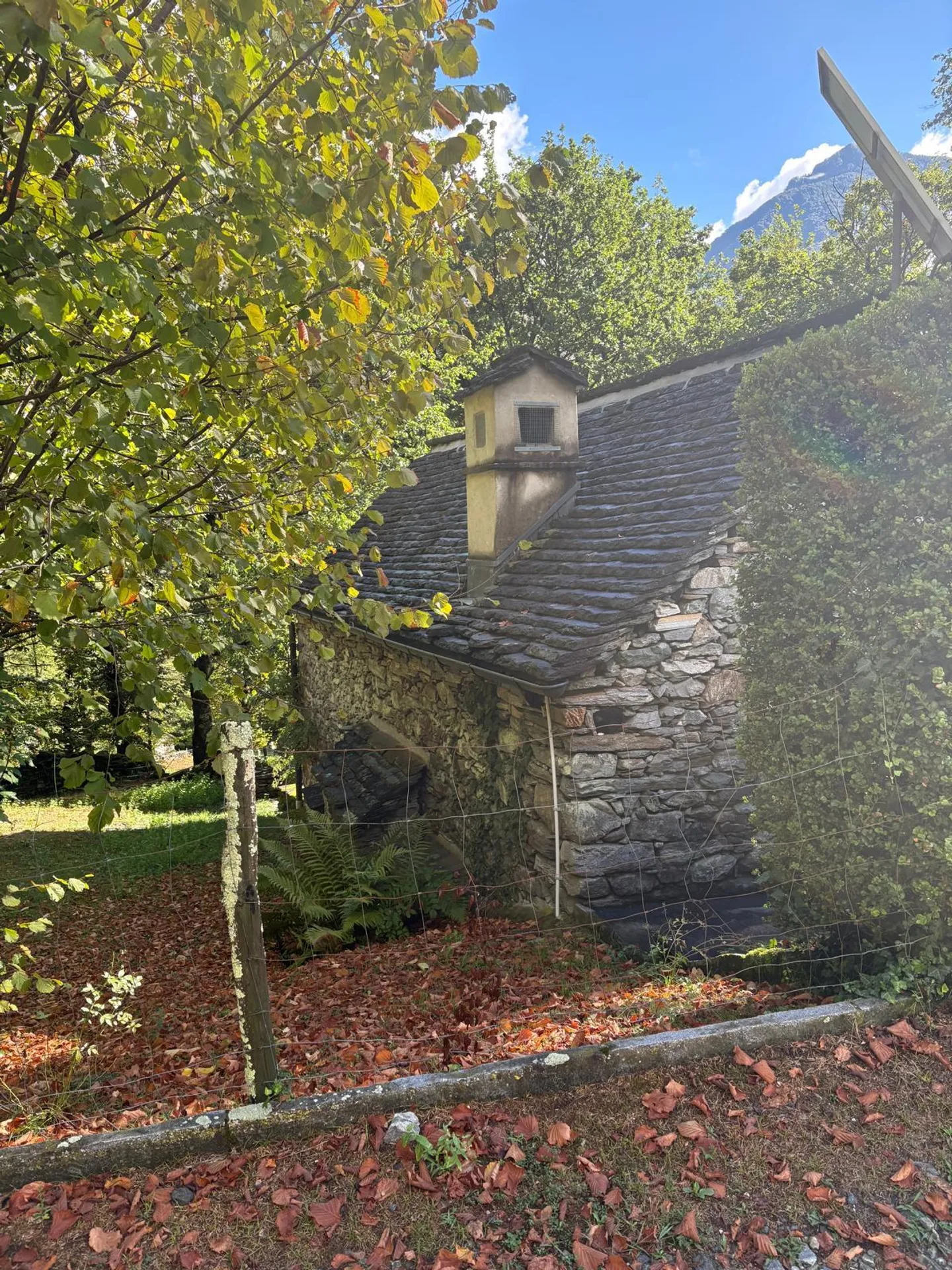 Rustic House of 3.5 Rooms in Moghegno, Vallemaggia - Photo 7 of 10
