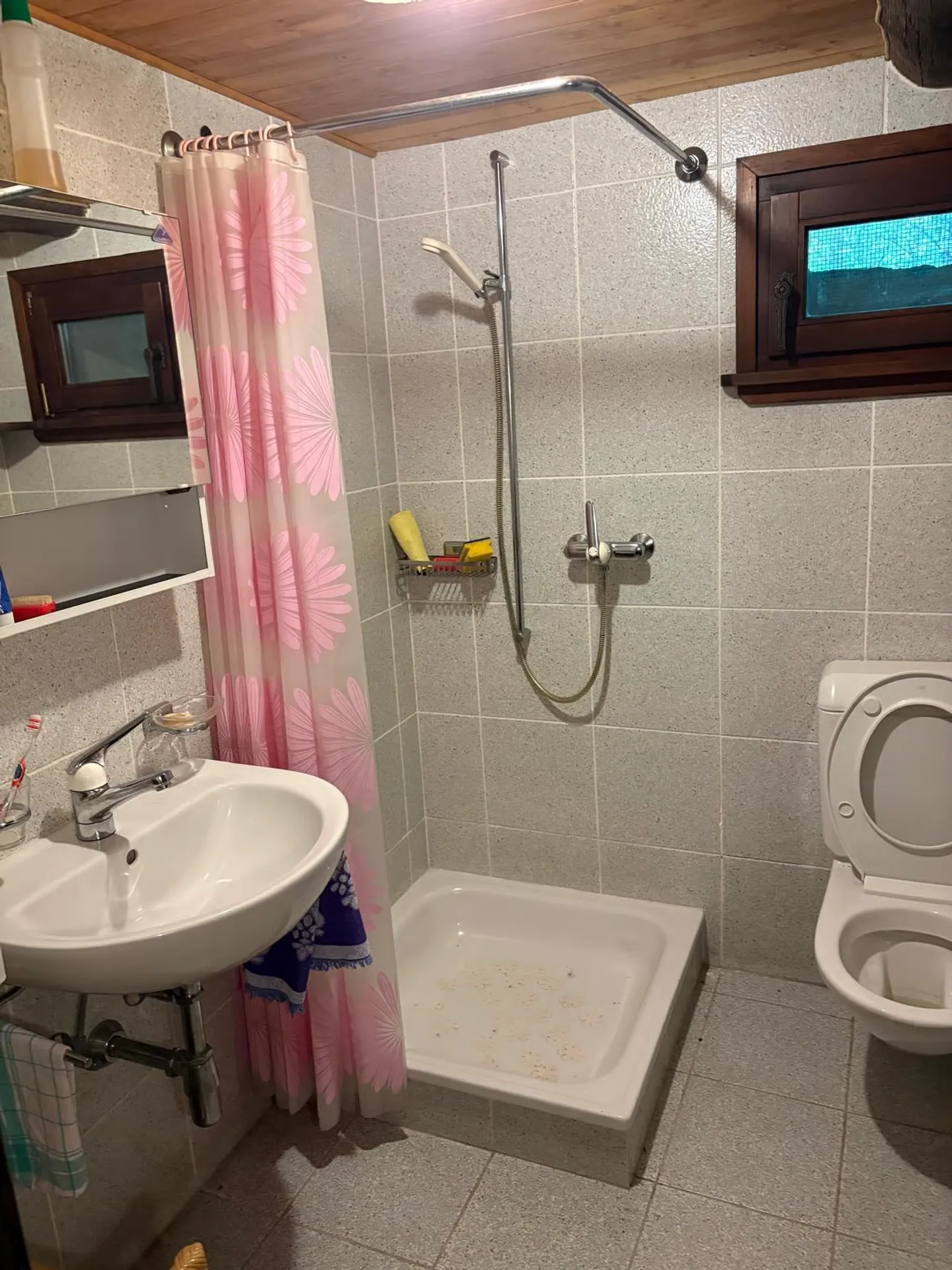 Rustic House of 3.5 Rooms in Moghegno, Vallemaggia - Photo 10 of 10