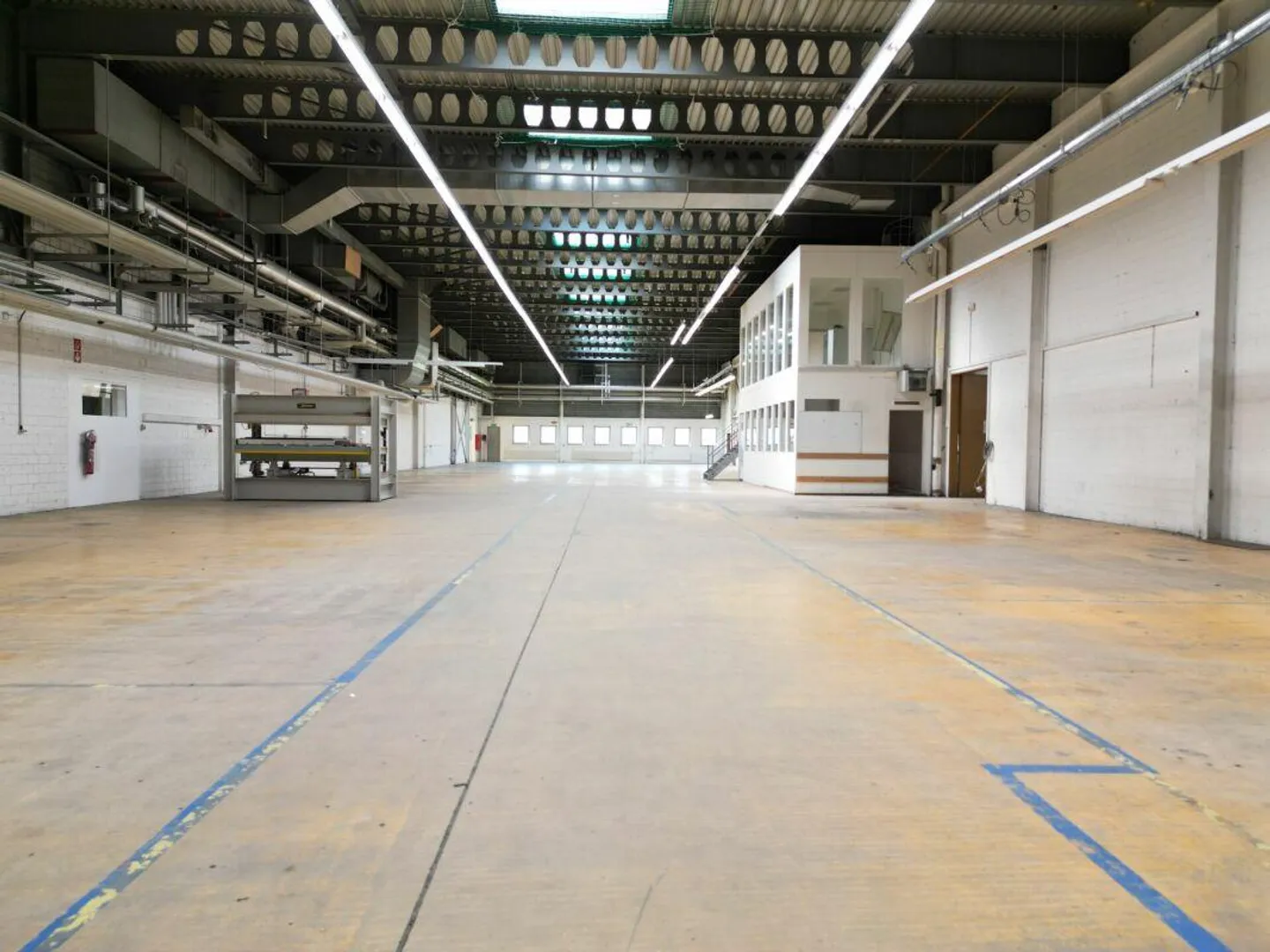 Spazi di stoccaggio, logistica o produzione di prima classe a partire da 383m² fino a... - Foto 6 di 10