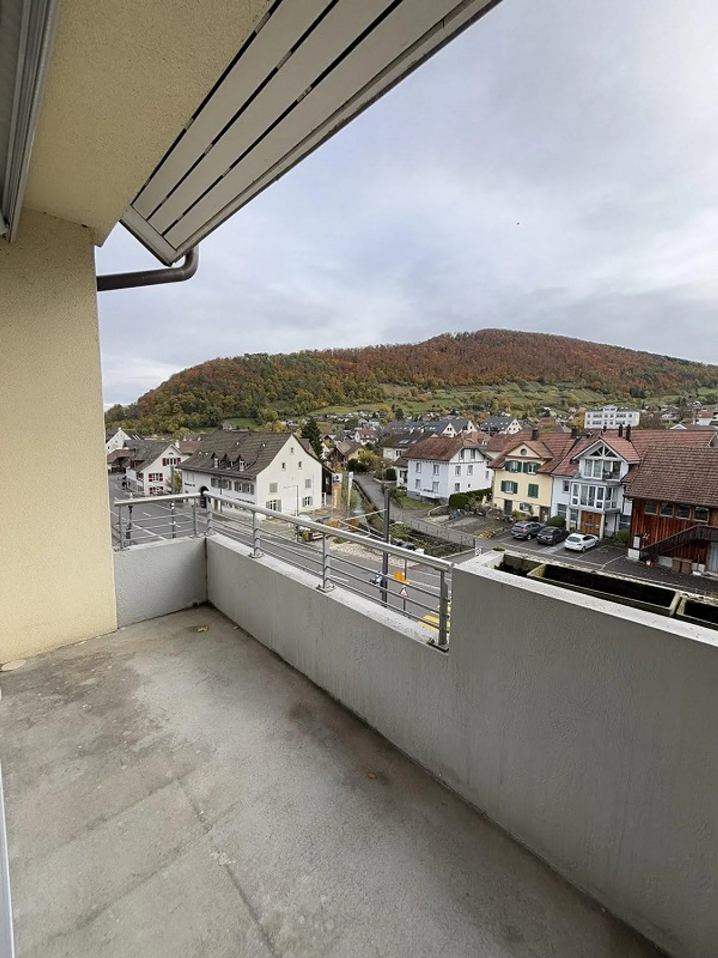 Freshly renovated 3-room apartment in the center of Oberdorf - Photo 7 of 13