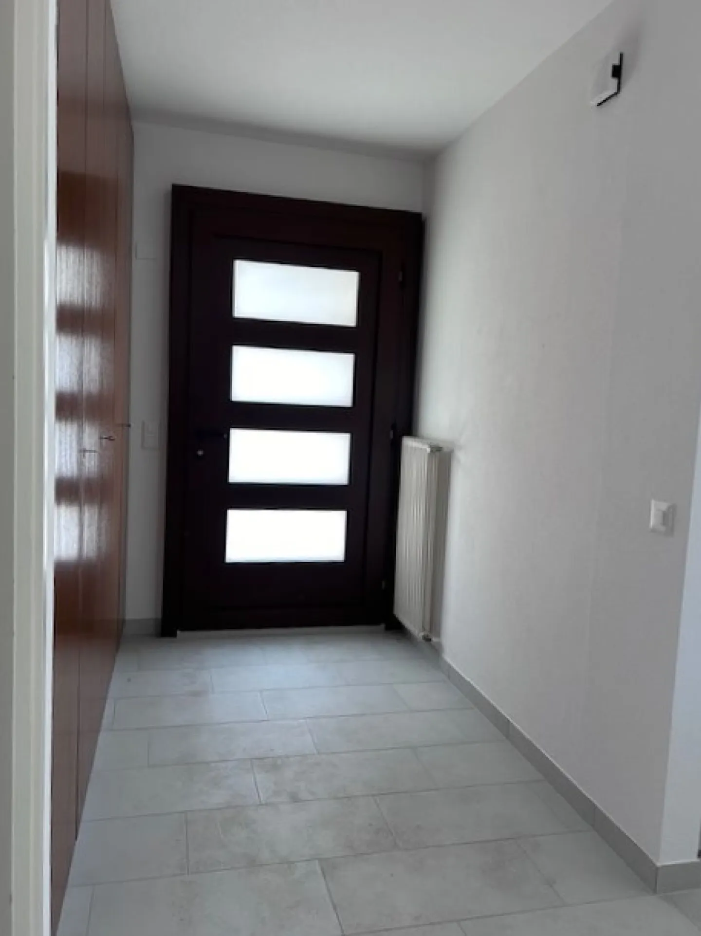 3.5-ZIMMER-WOHNUNG MIT EXKLUSIVEM GARTEN - Foto 3 von 13