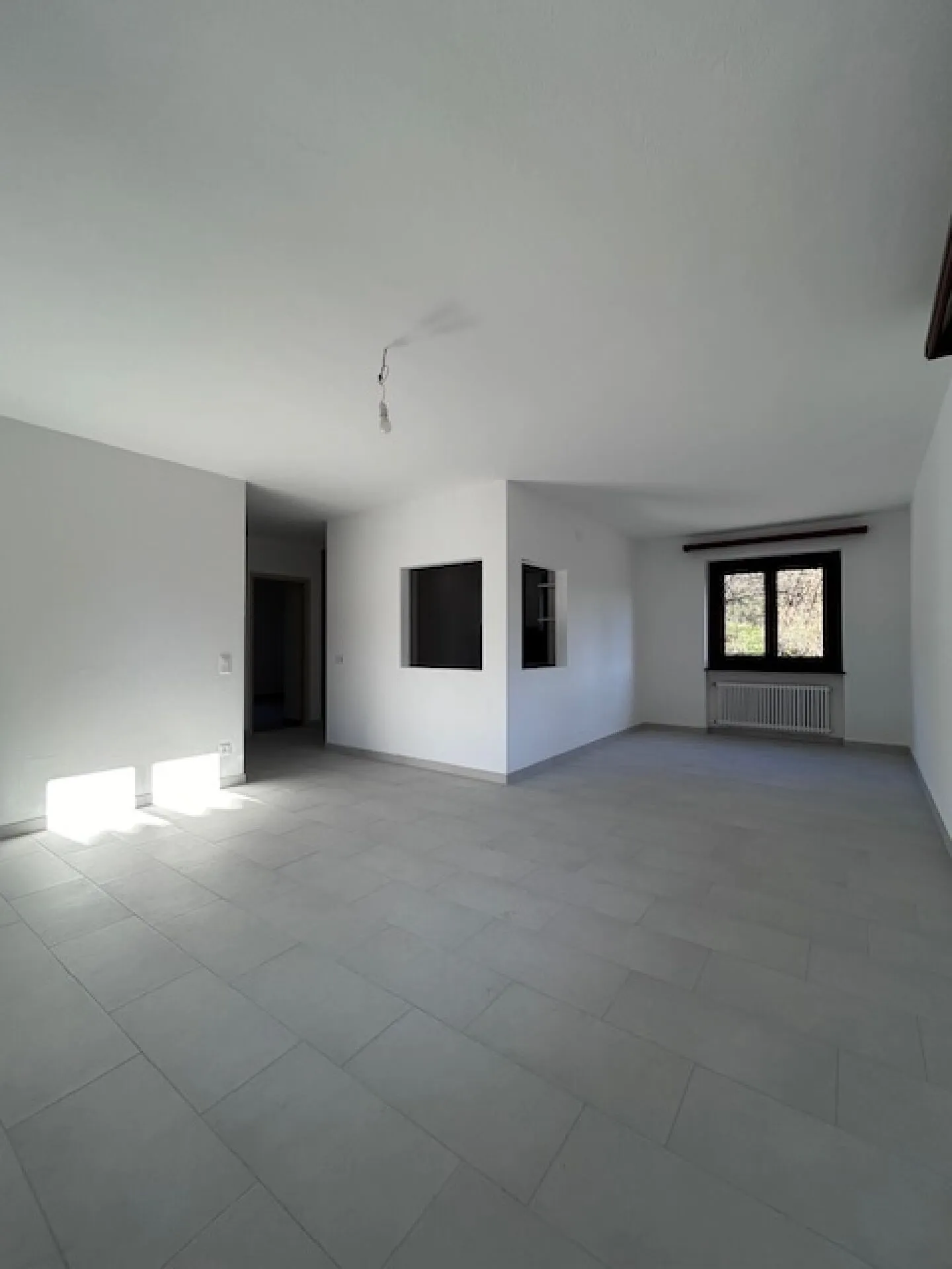3.5-ZIMMER-WOHNUNG MIT EXKLUSIVEM GARTEN - Foto 8 von 13