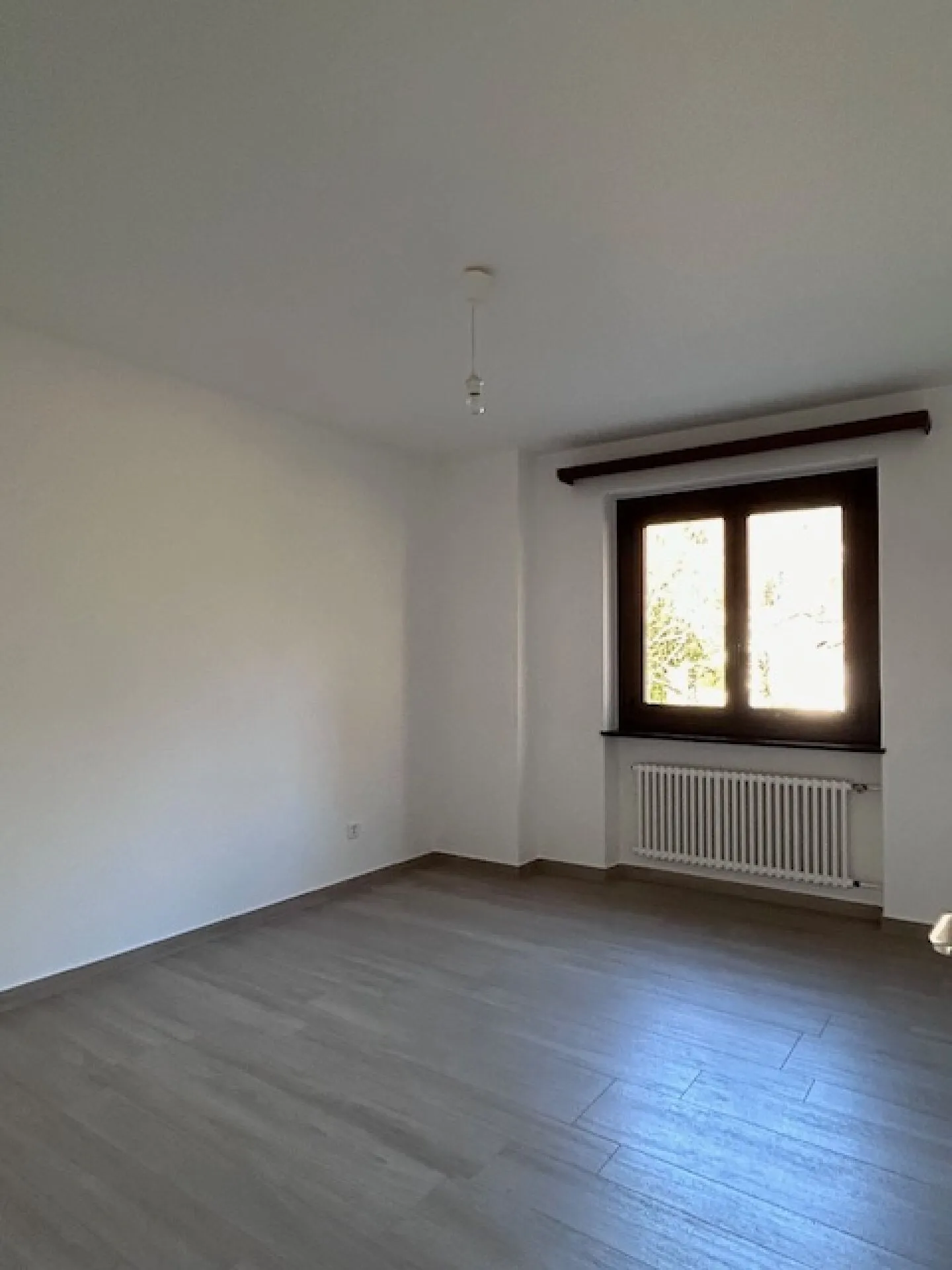 3.5-ZIMMER-WOHNUNG MIT EXKLUSIVEM GARTEN - Foto 9 von 13