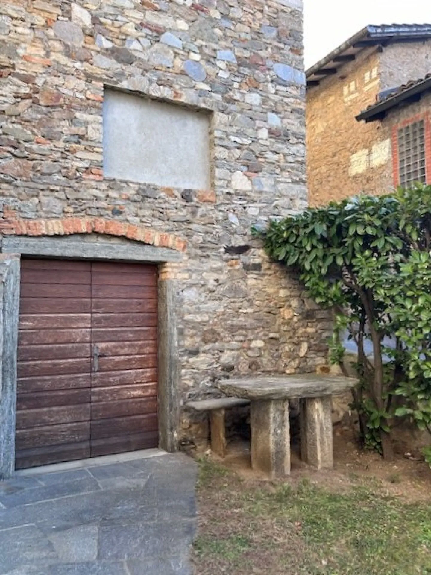 3.5-ZIMMER-WOHNUNG MIT EXKLUSIVEM GARTEN - Foto 12 von 13