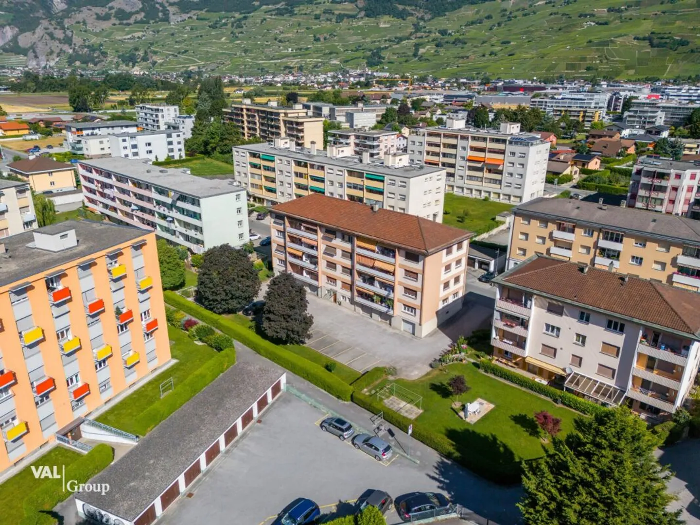 Charmantes 3.5-Zimmer-Wohnung in Conthey - Ideales Ambiente und sichergestellter Komfort! - Foto 8 von 9