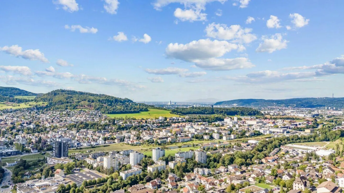 Your new family paradise in the green - Photo 4 of 26