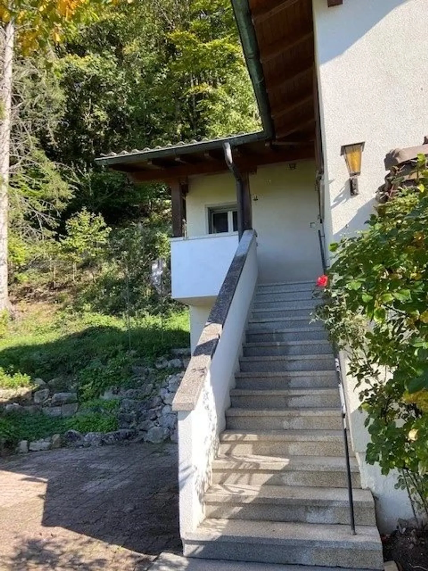 Zweieinhalb-Zimmer-Wohnung im ersten Stock - Foto 2 von 8