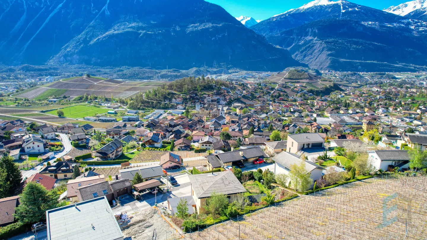Exklusive, wunderschöne freistehende Villa mit 4,5 Zimmern in den Höhenlagen von Miège - Foto 14 von 15