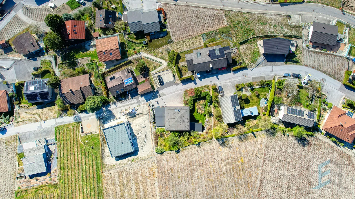 Exklusive, wunderschöne freistehende Villa mit 4,5 Zimmern in den Höhenlagen von Miège - Foto 15 von 15