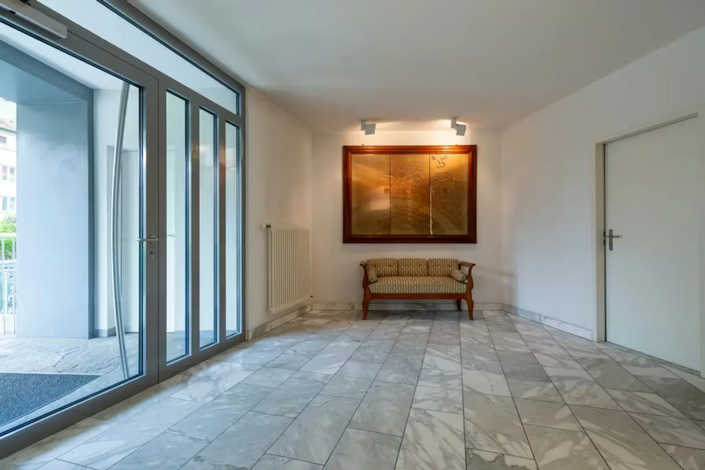 Apartment for rent - Photo 9 of 10