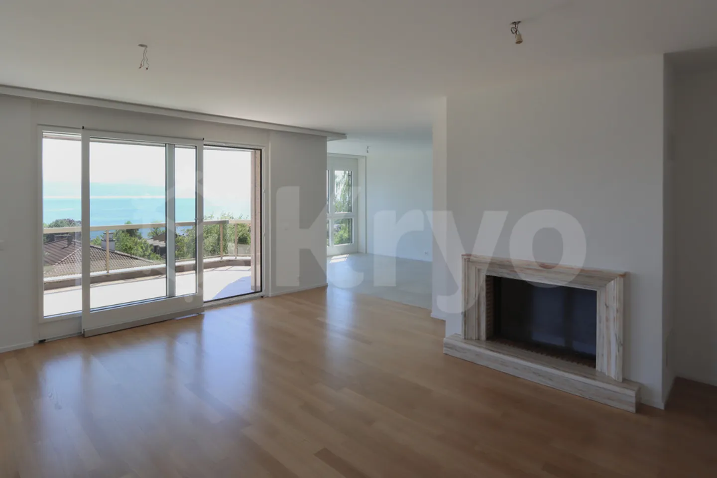 4.5 Room Fully Renovated, Large Terrace, Lake View - Photo 1 of 11