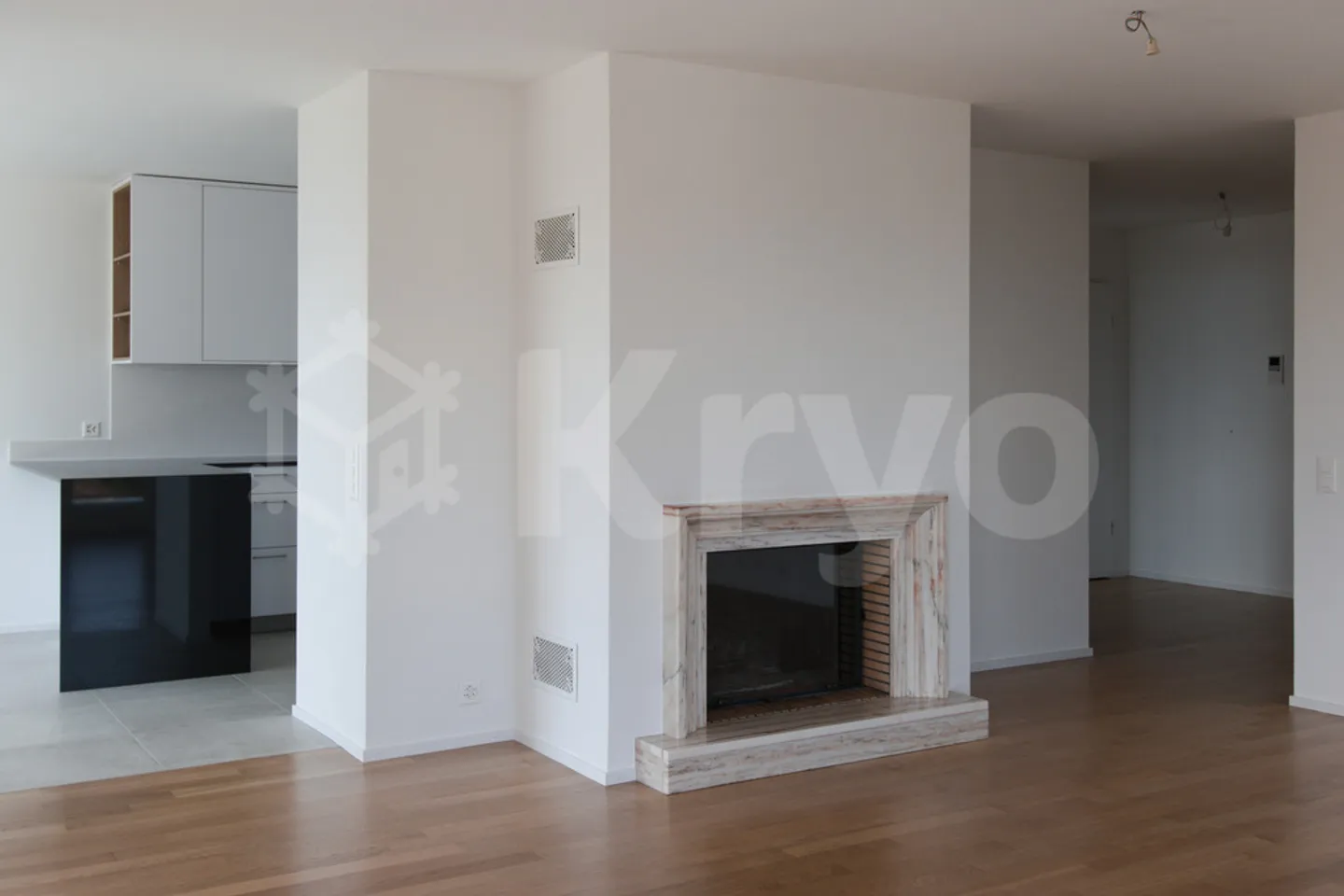 4.5 Room Fully Renovated, Large Terrace, Lake View - Photo 2 of 11