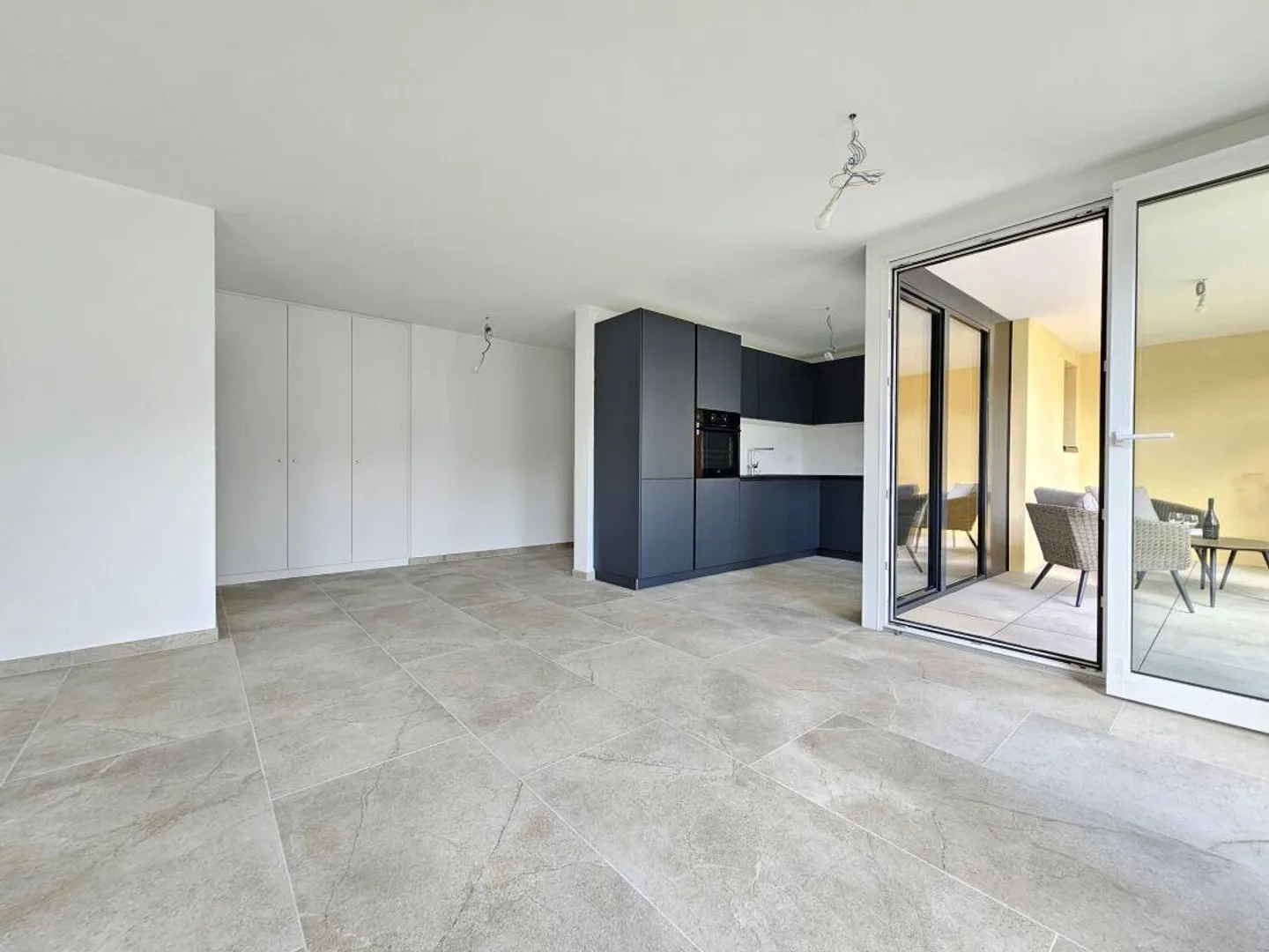 Modernes Apartment in Gordola - Foto 7 von 13