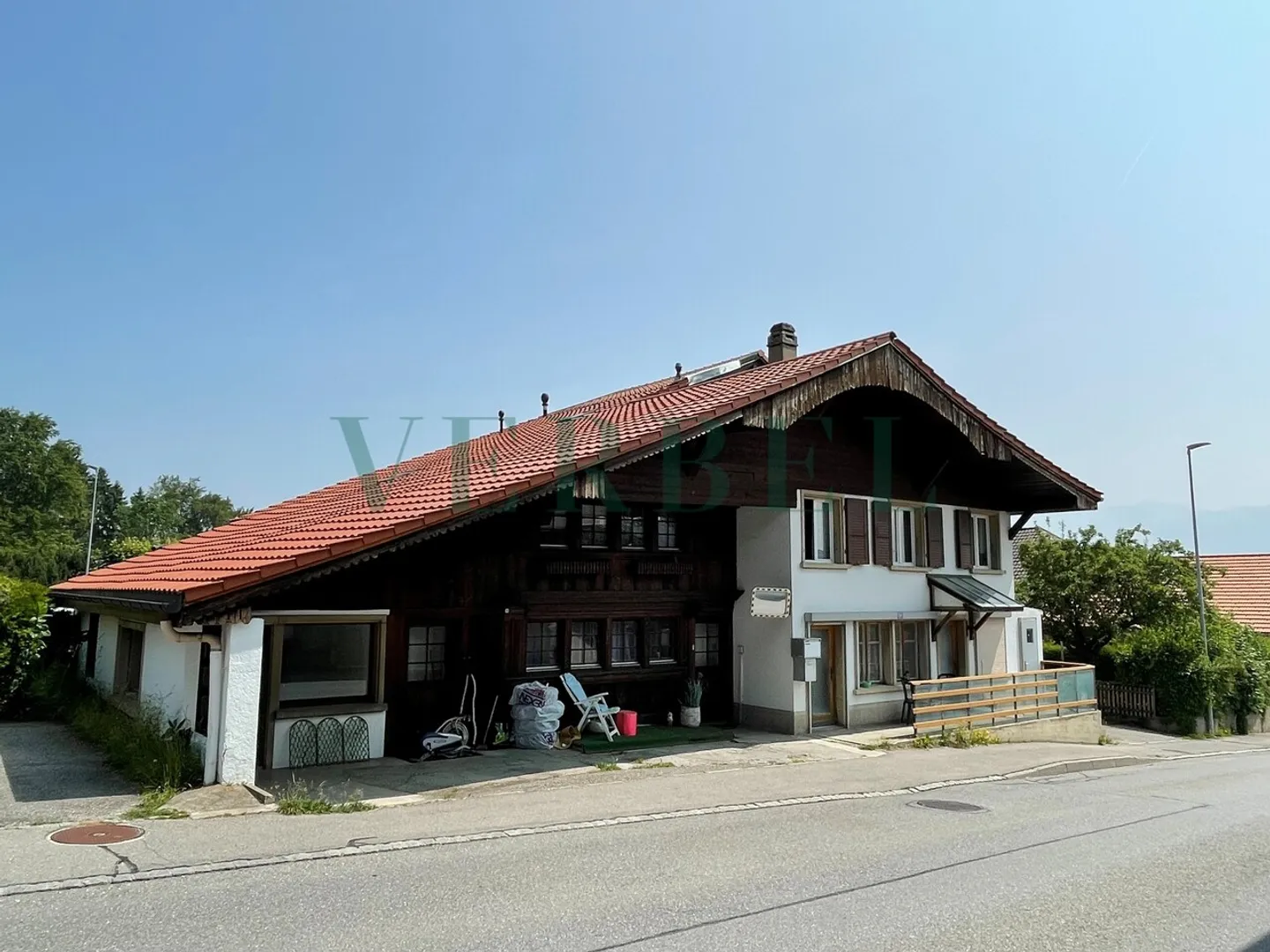 Mehrfamilienhaus kaufen - Foto 1 von 8